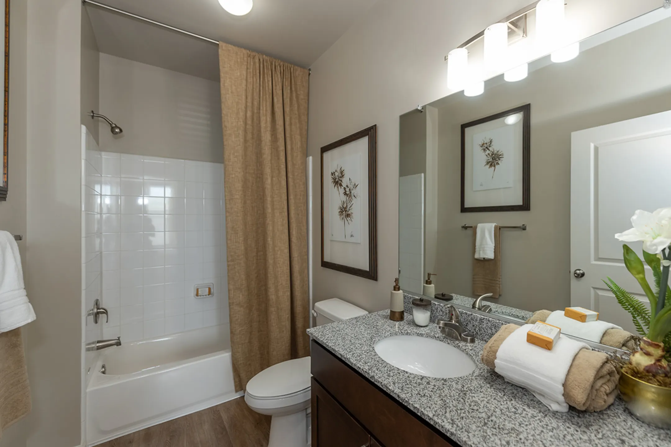 The Point at Palisades Apartments Manassas, VA 20111