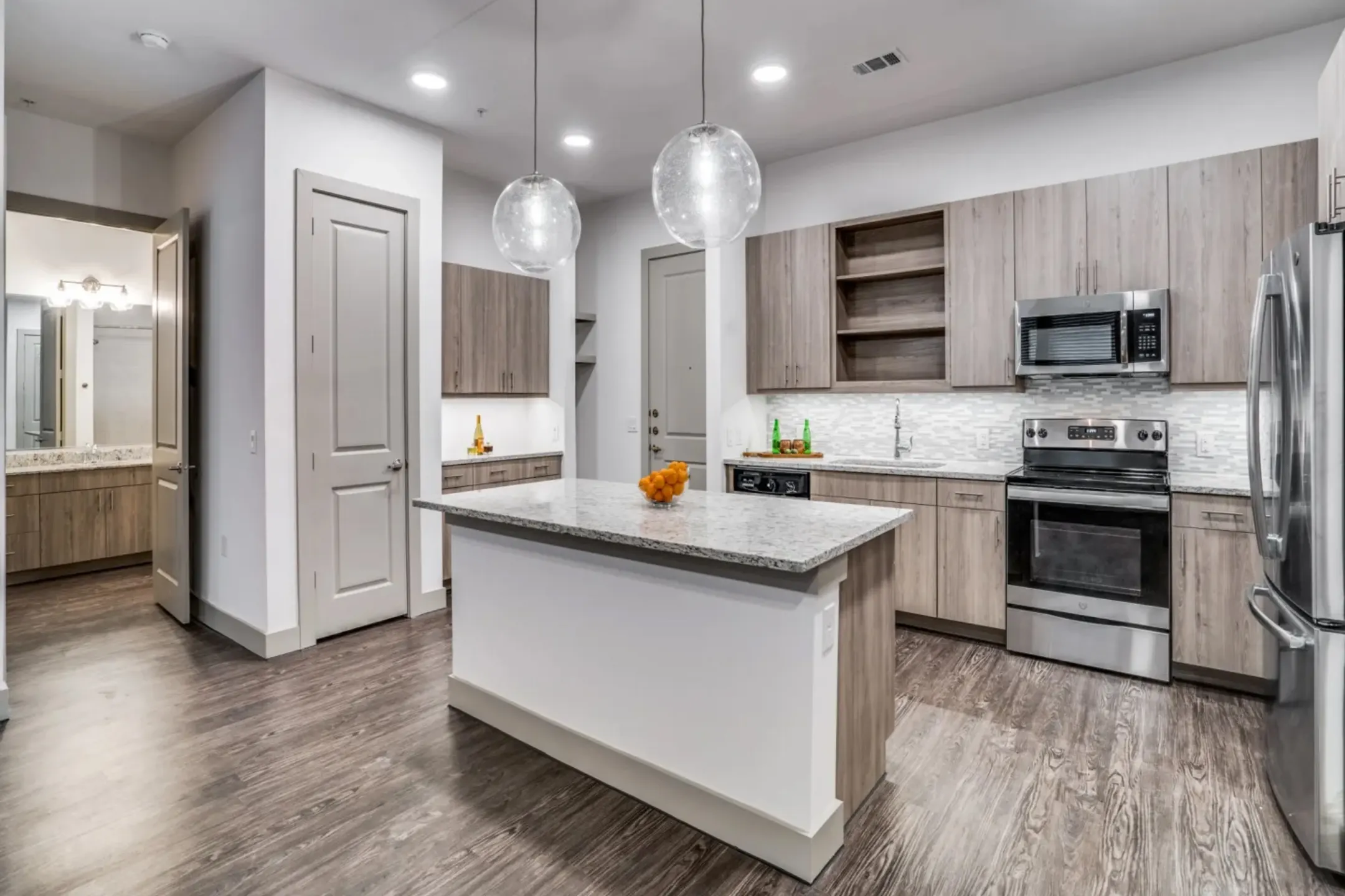 Wallis and Baker Apartments Grapevine, TX 76051