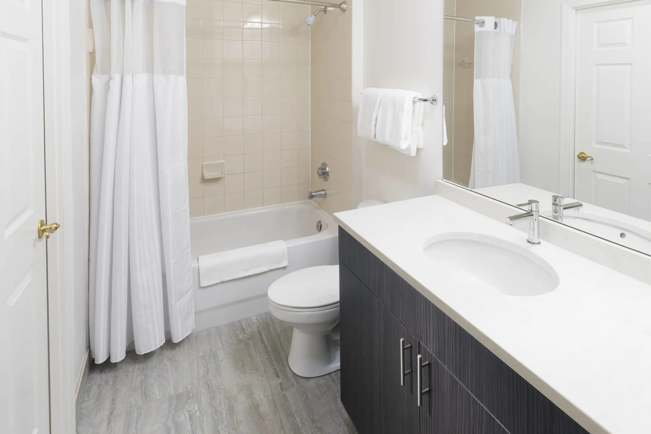 Bathroom - Andover House - Washington, DC