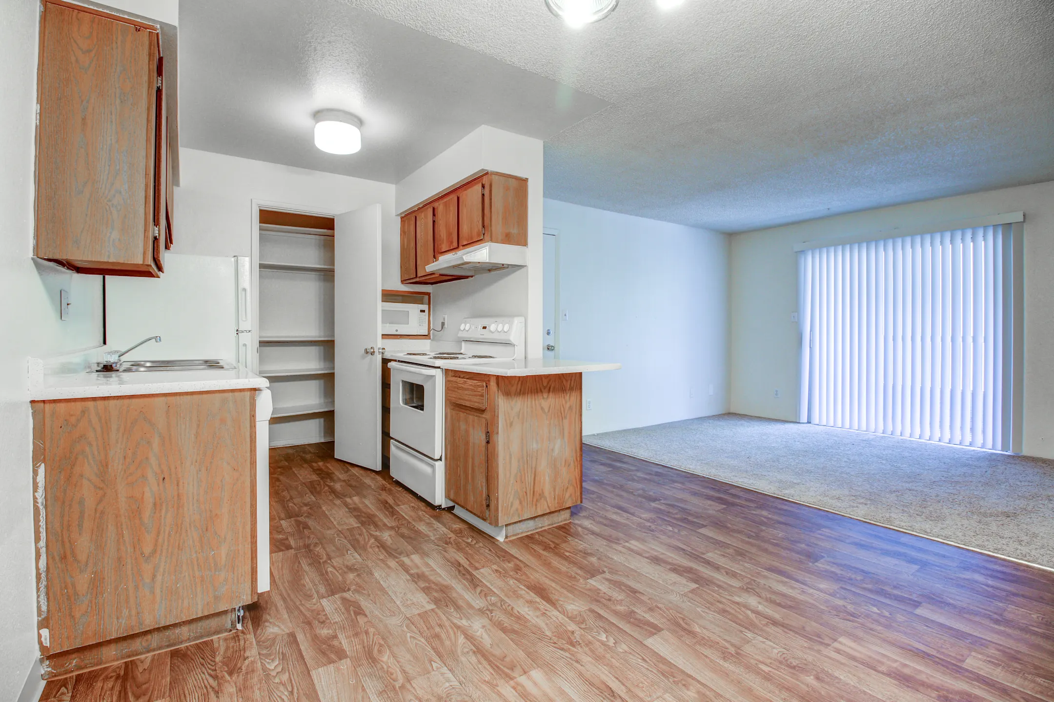 Sunset Terrace Apartments Glendale, AZ 85301