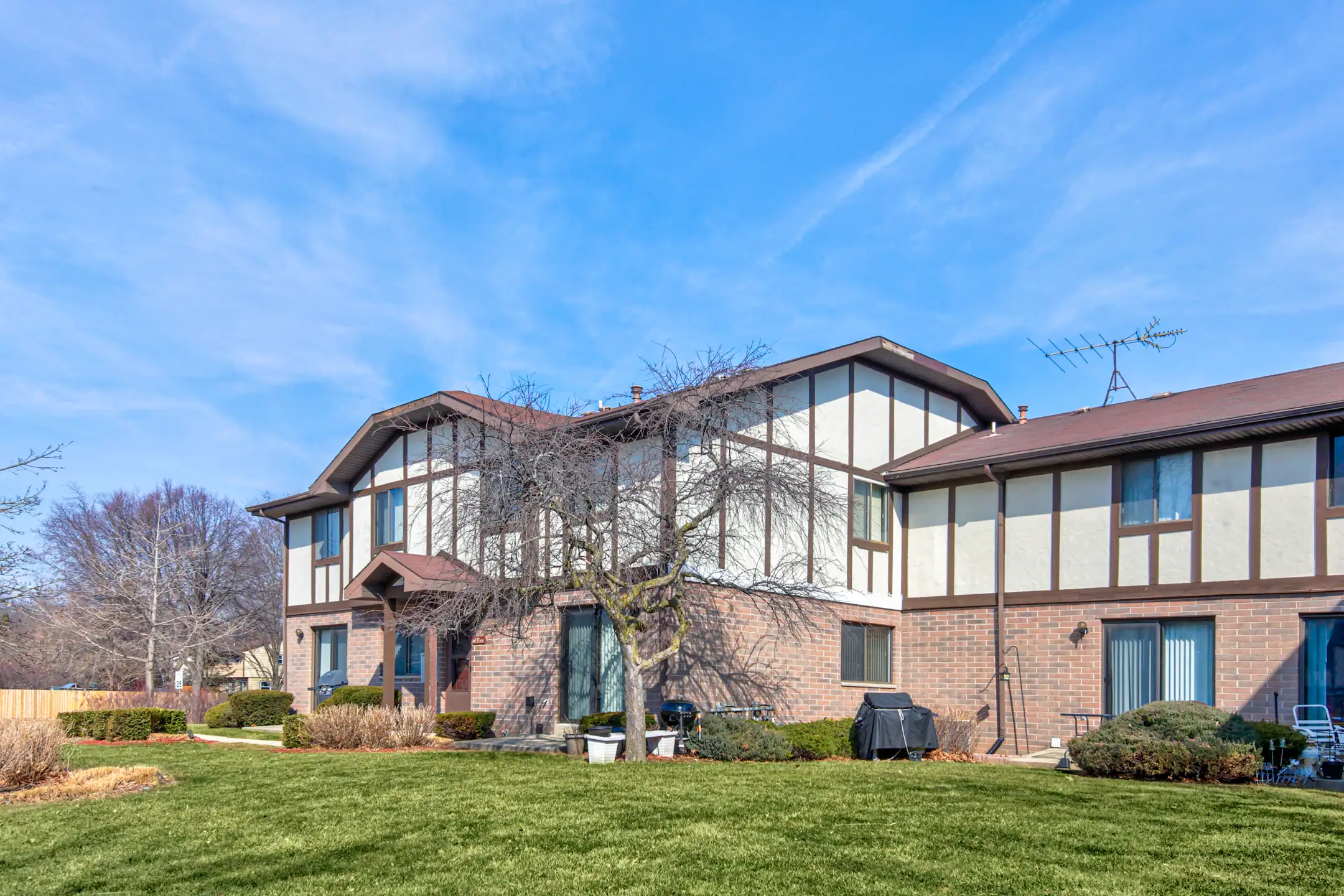 Pebble Place Waukesha