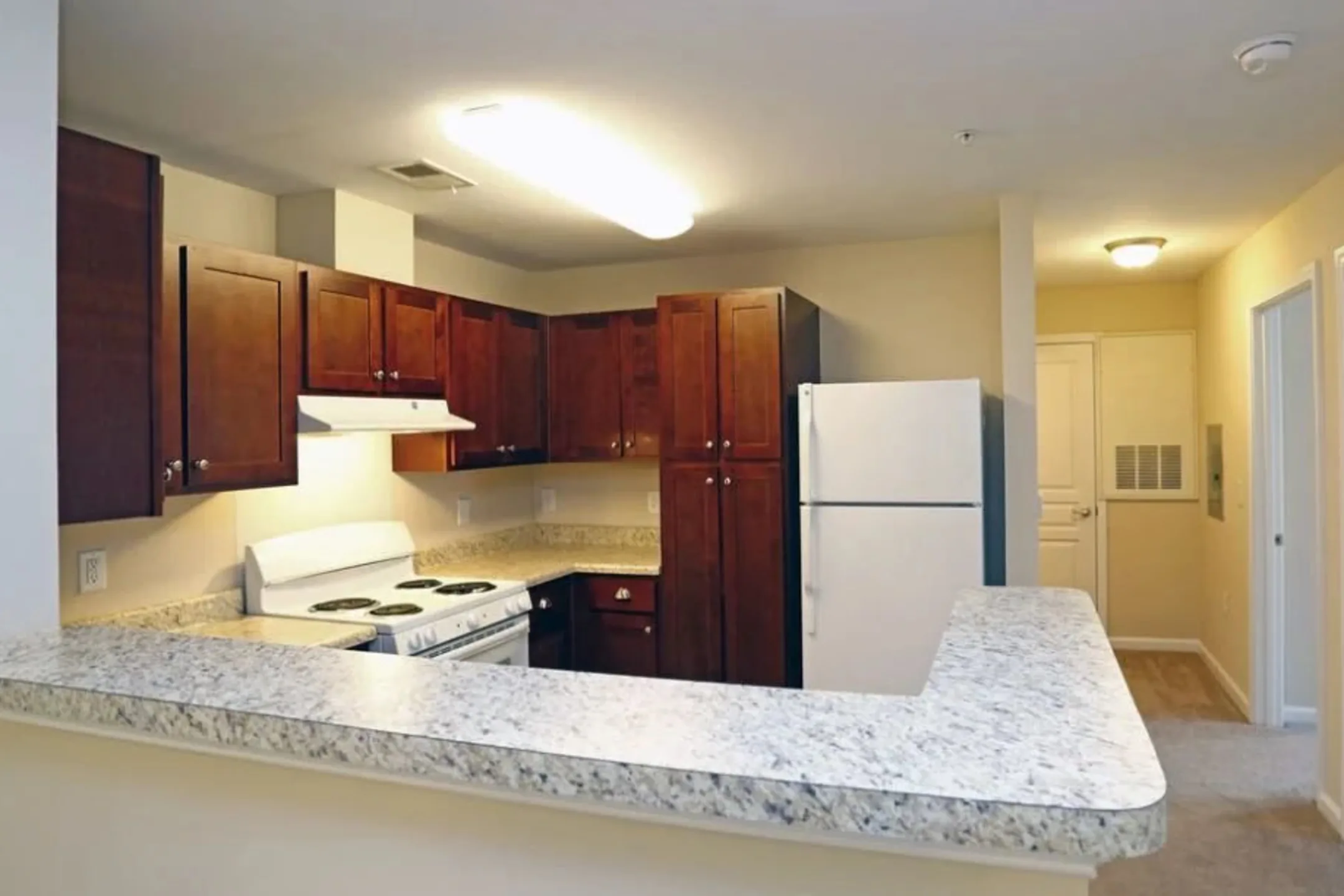 Granite Falls Apartments 404 Hunter Falls Lanr Rolesville, NC