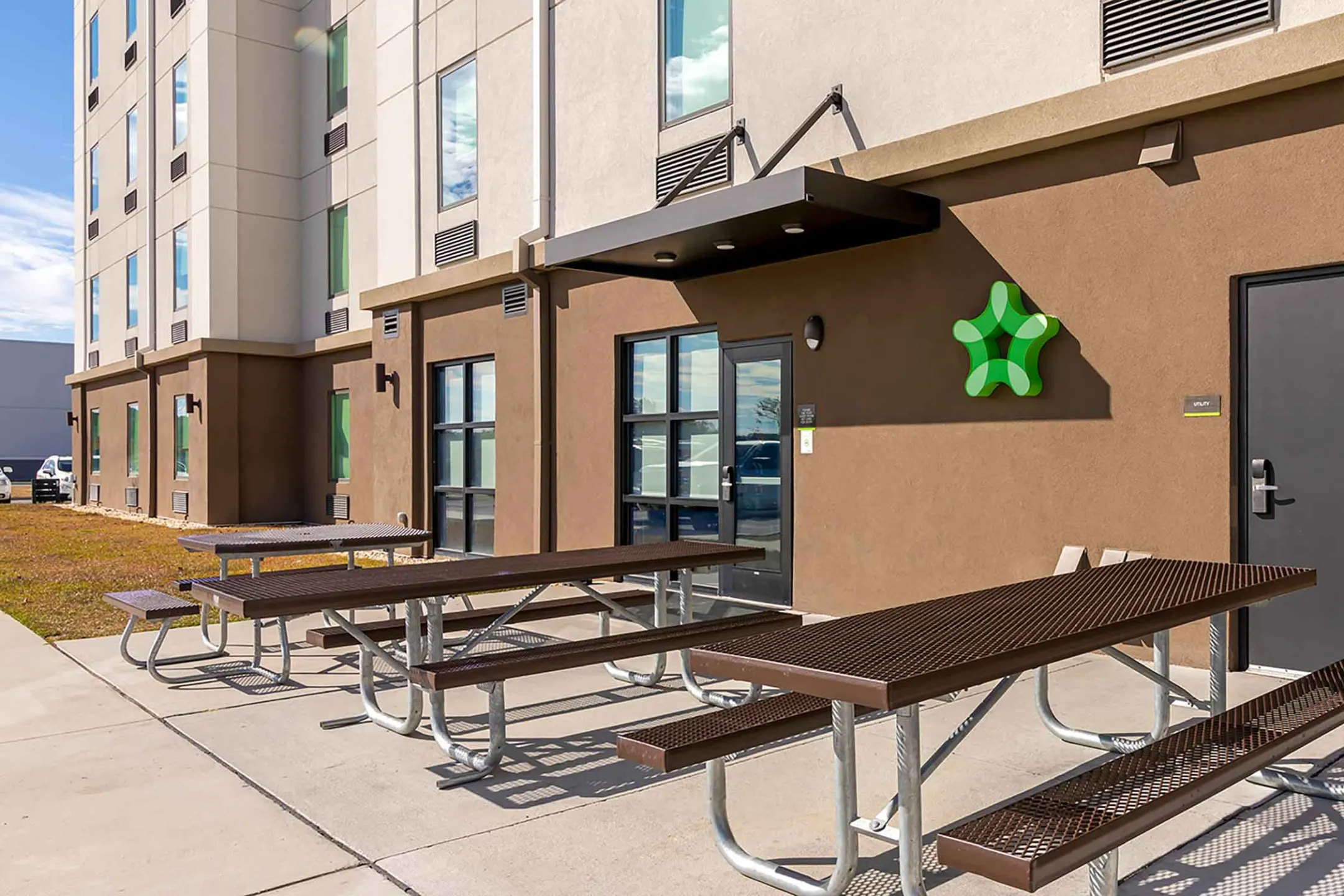 Furnished Studio Savannah Pooler, GA Apartments Pooler, GA 31322