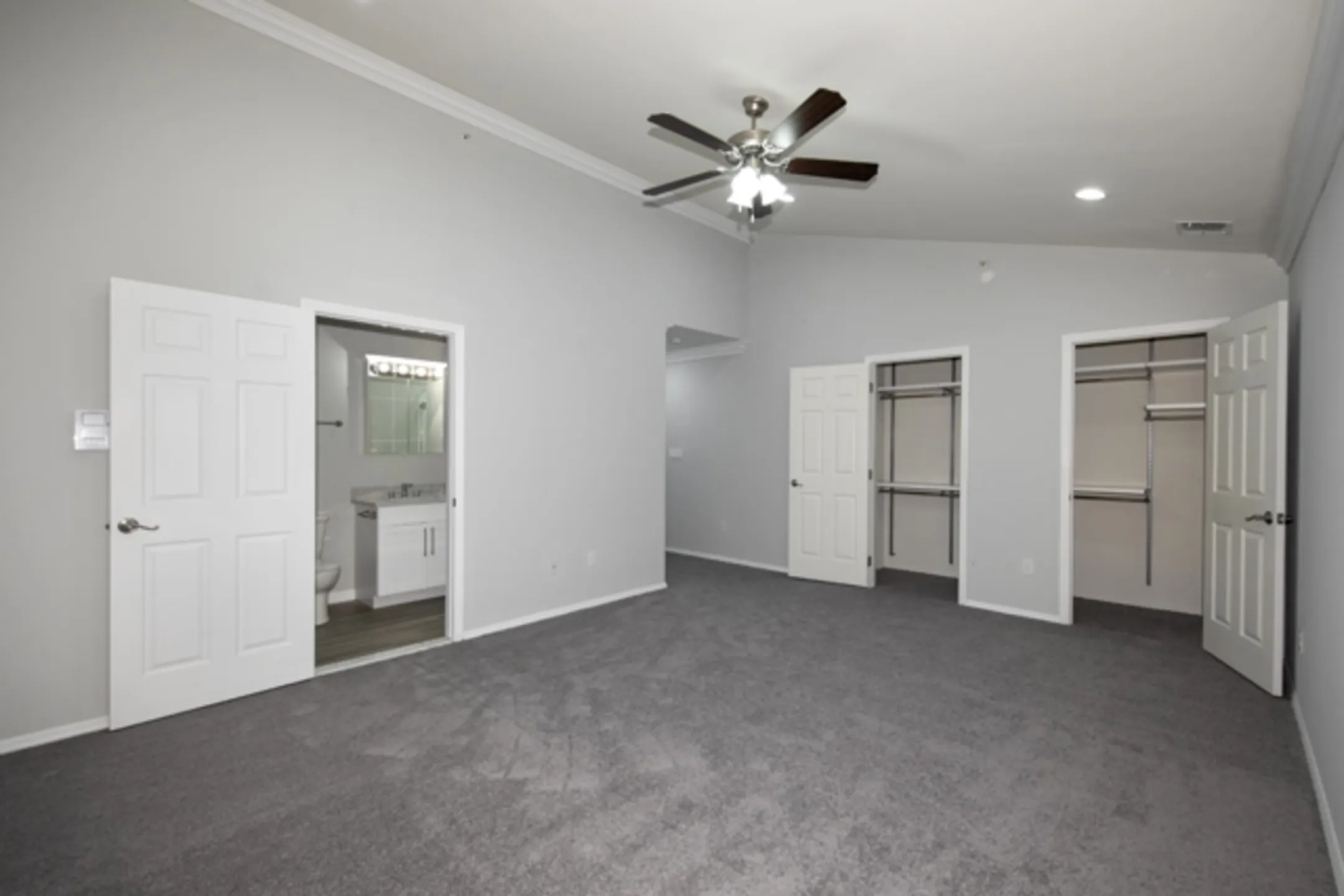 Fairfield Knolls North At Port Jefferson Apartments Port Jefferson Station, NY 11776