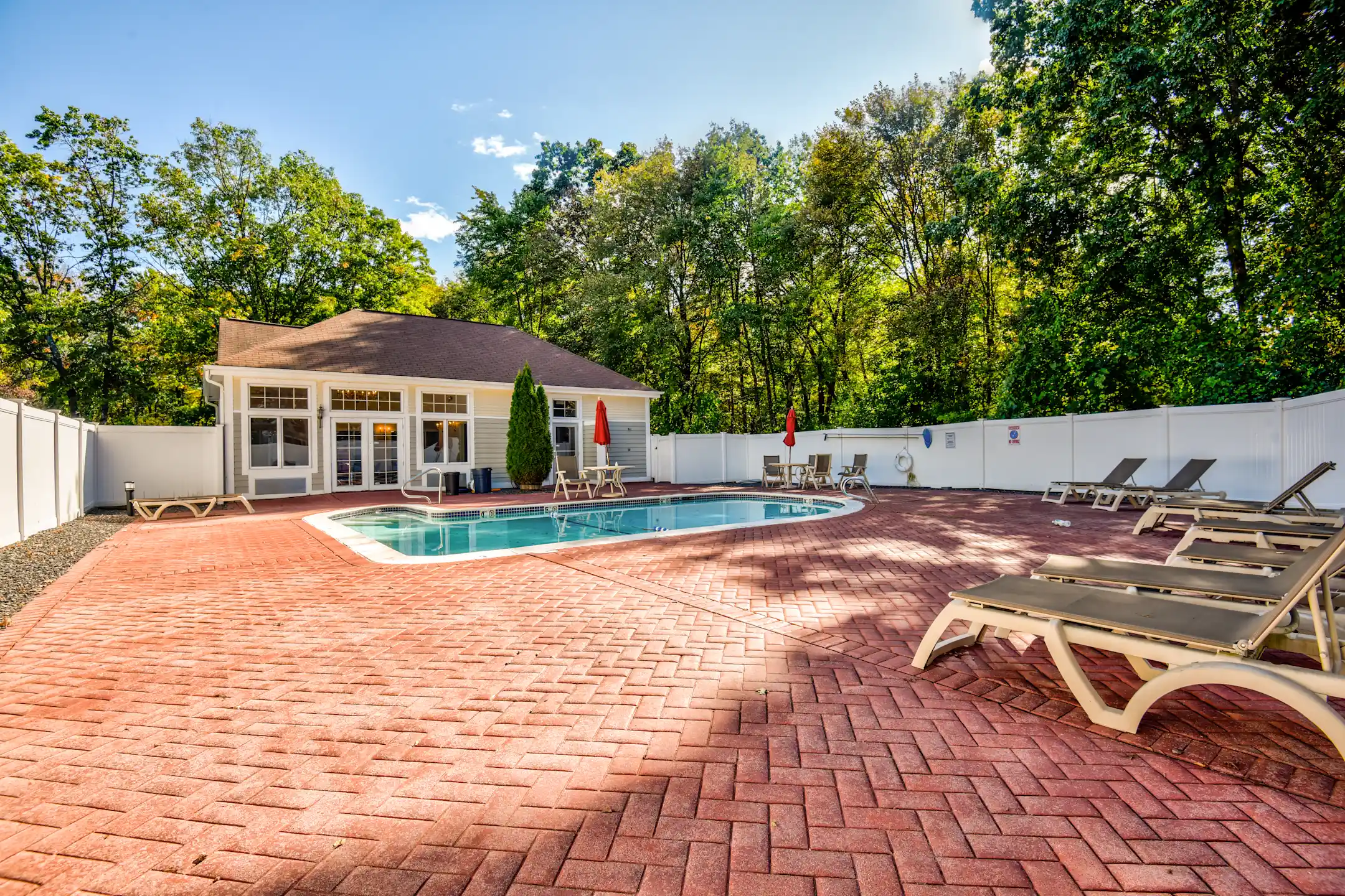 Littlebrook Apartments 100 Tower St Hudson, MA Apartments for Rent