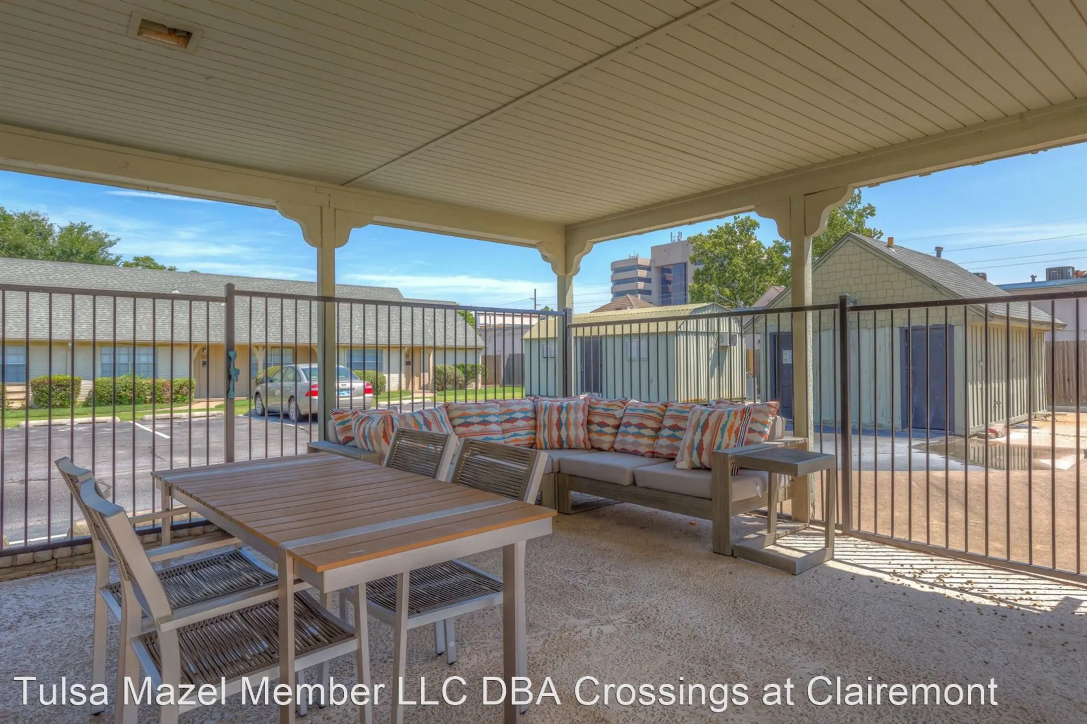 Patio / Deck - Crossings at Clairemont - Tulsa, OK