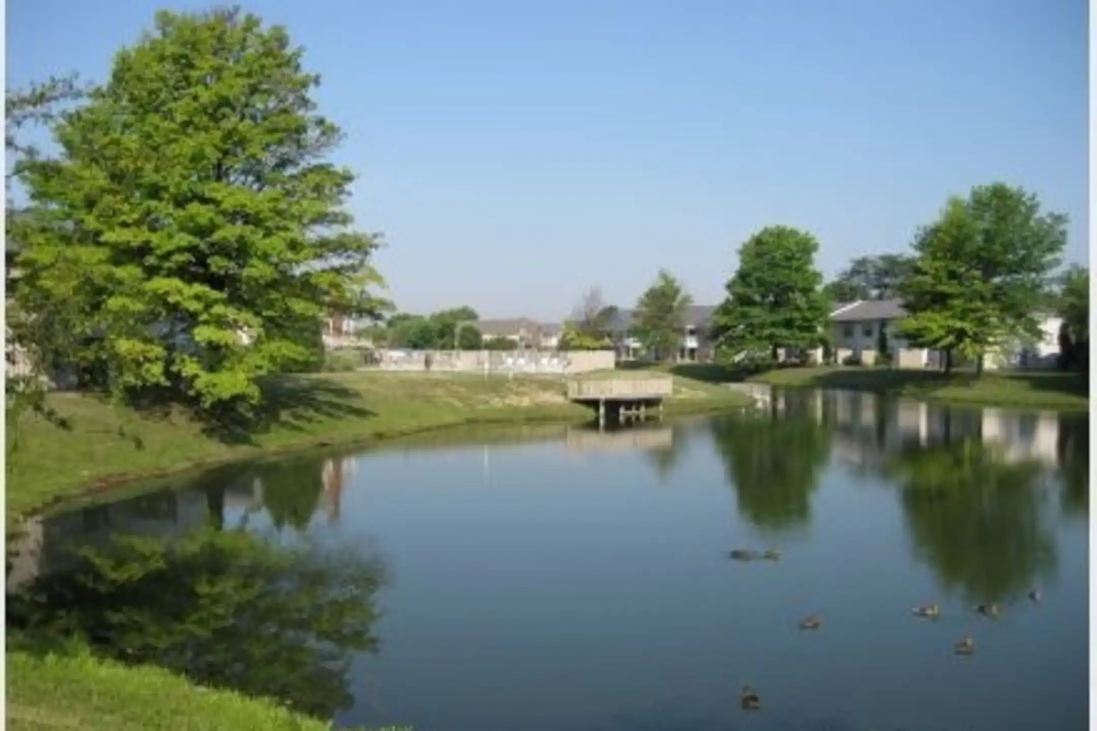 Castleton Manor 5850 Laketon Dr Indianapolis, IN Apartments for