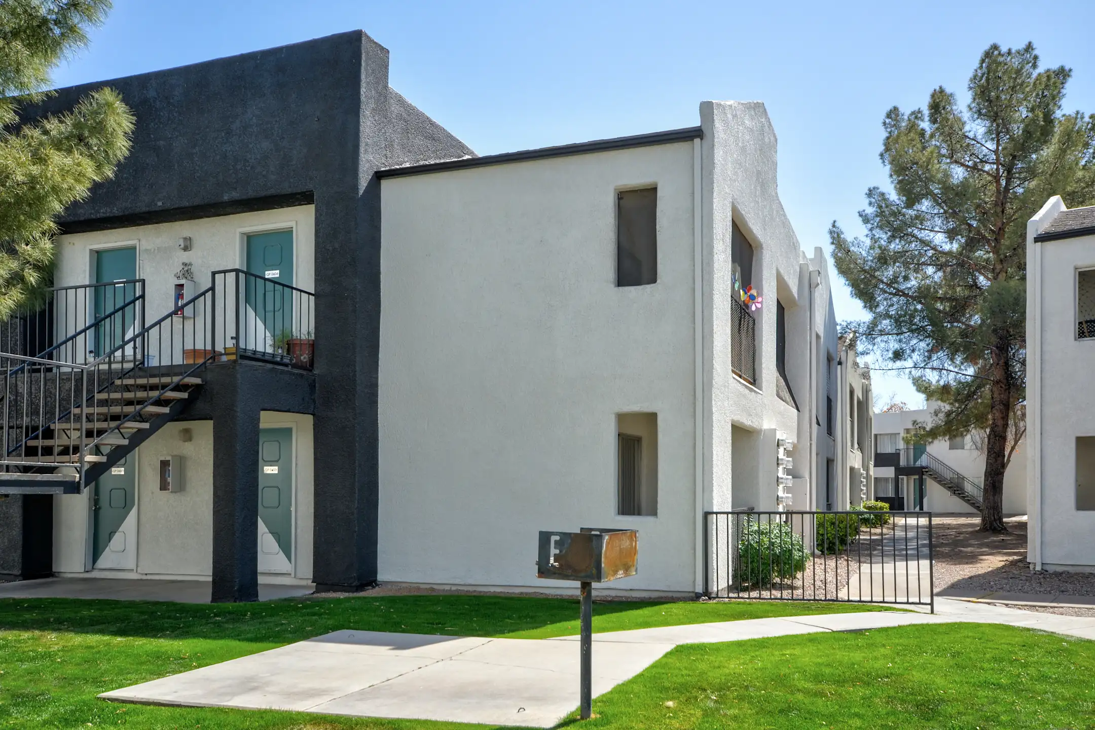 The Quails Apartments Tucson Az