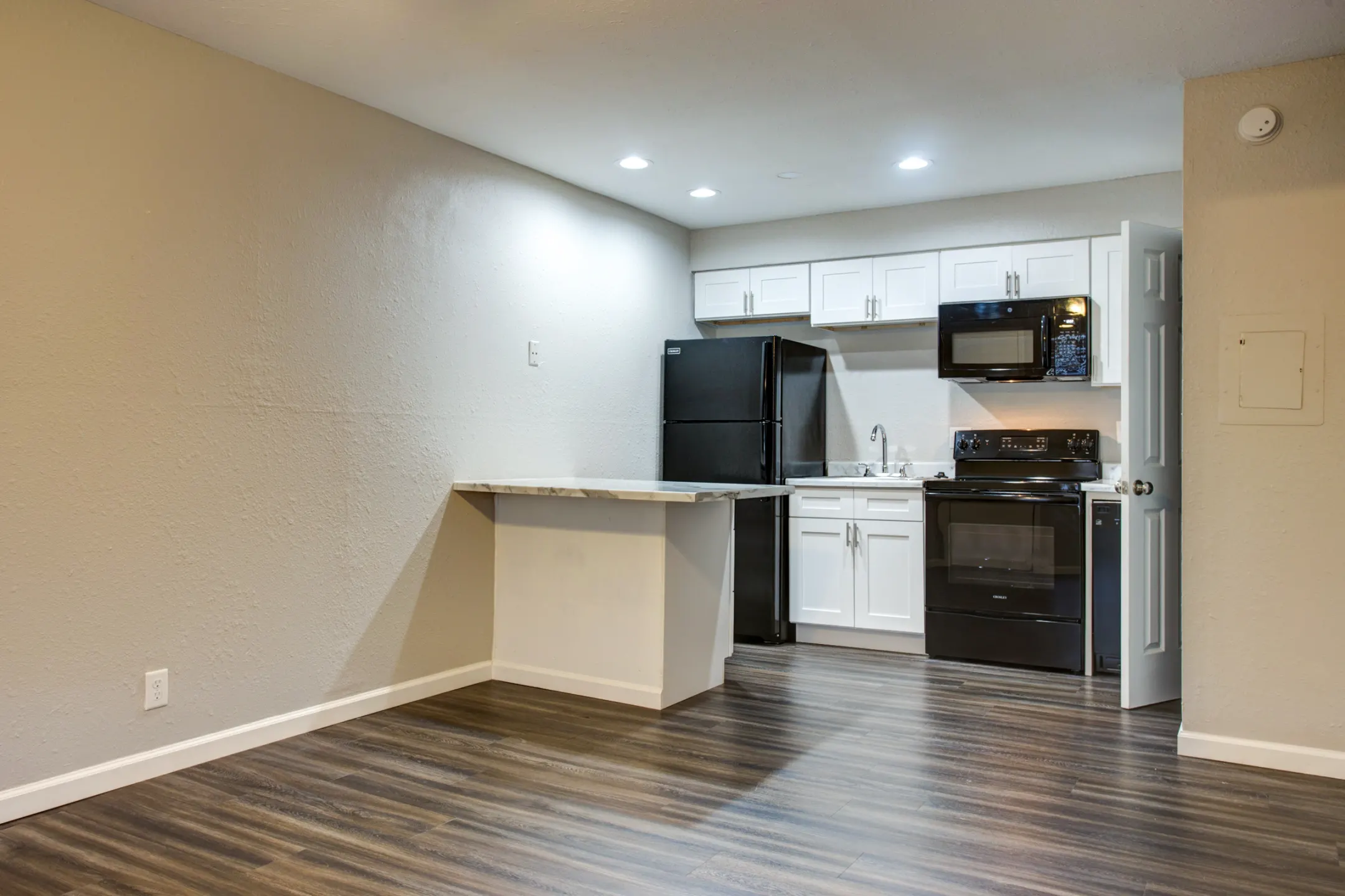 Eastview Apartments Apartments Springfield, MO 65804