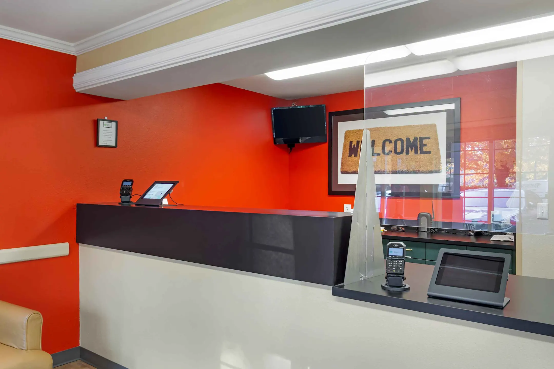 Furnished Studio Seattle Southcenter 15635 West Valley Hwy