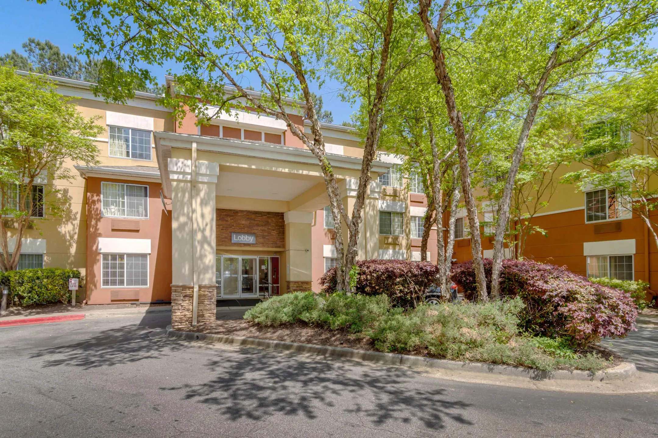 Furnished Studio Atlanta Marietta Powers Ferry Rd. 2239 Powers