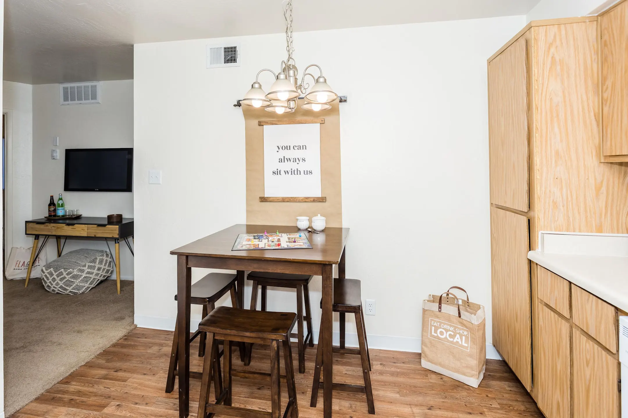University Square Apartments - Flagstaff, AZ