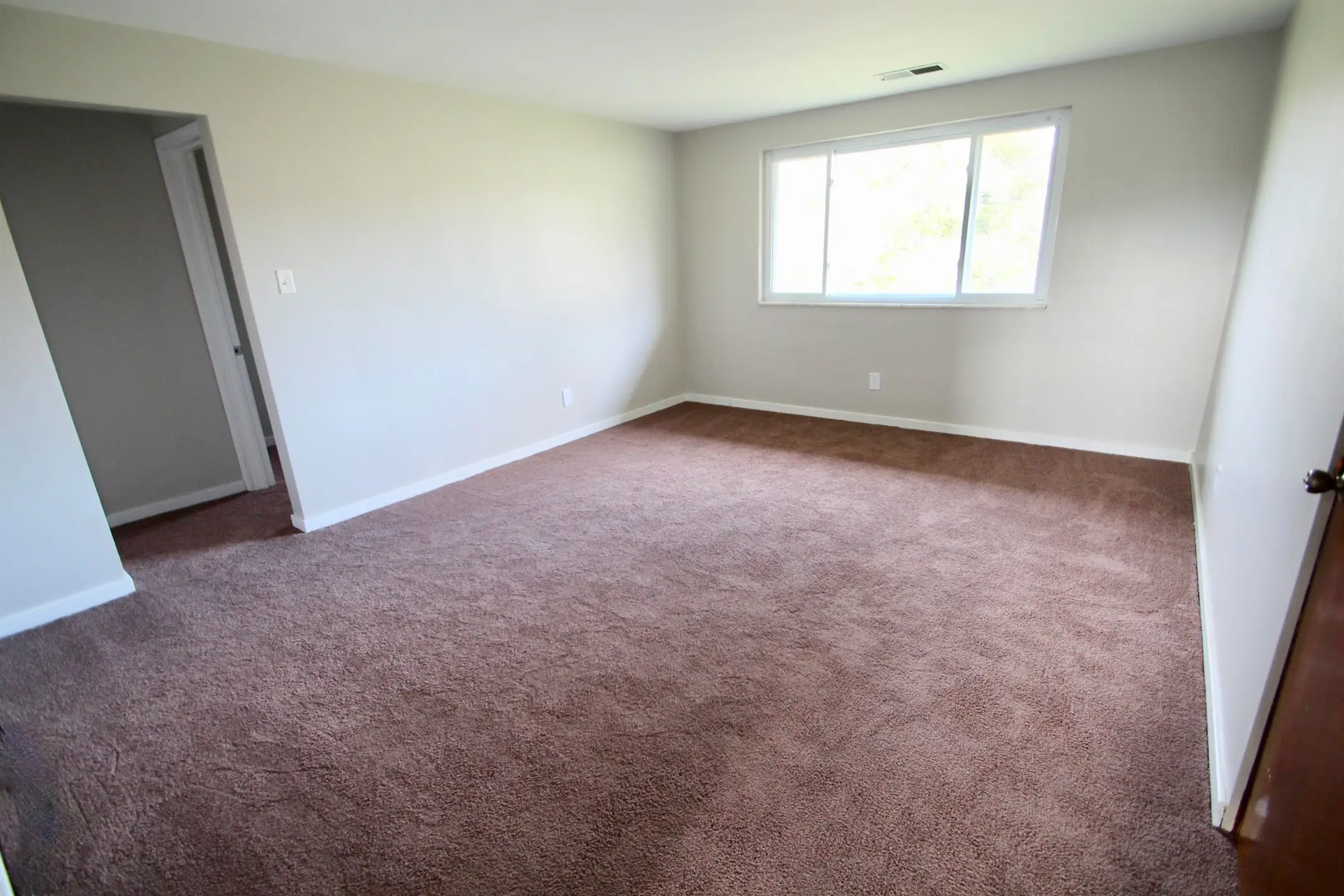 Allison Plan Apartments Apartments Houston, PA 15342