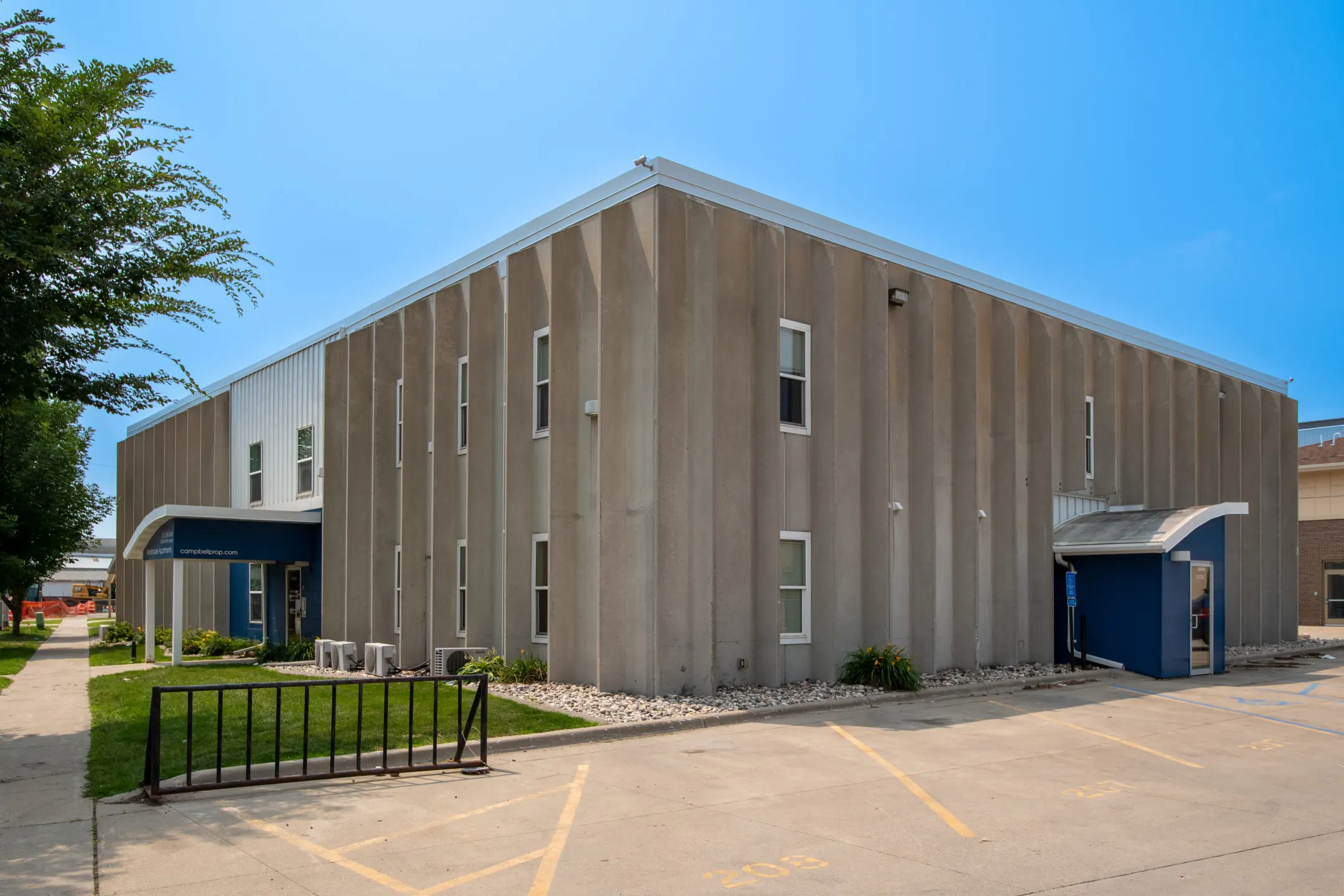 Building - Warehouse Apartments - Fargo, ND