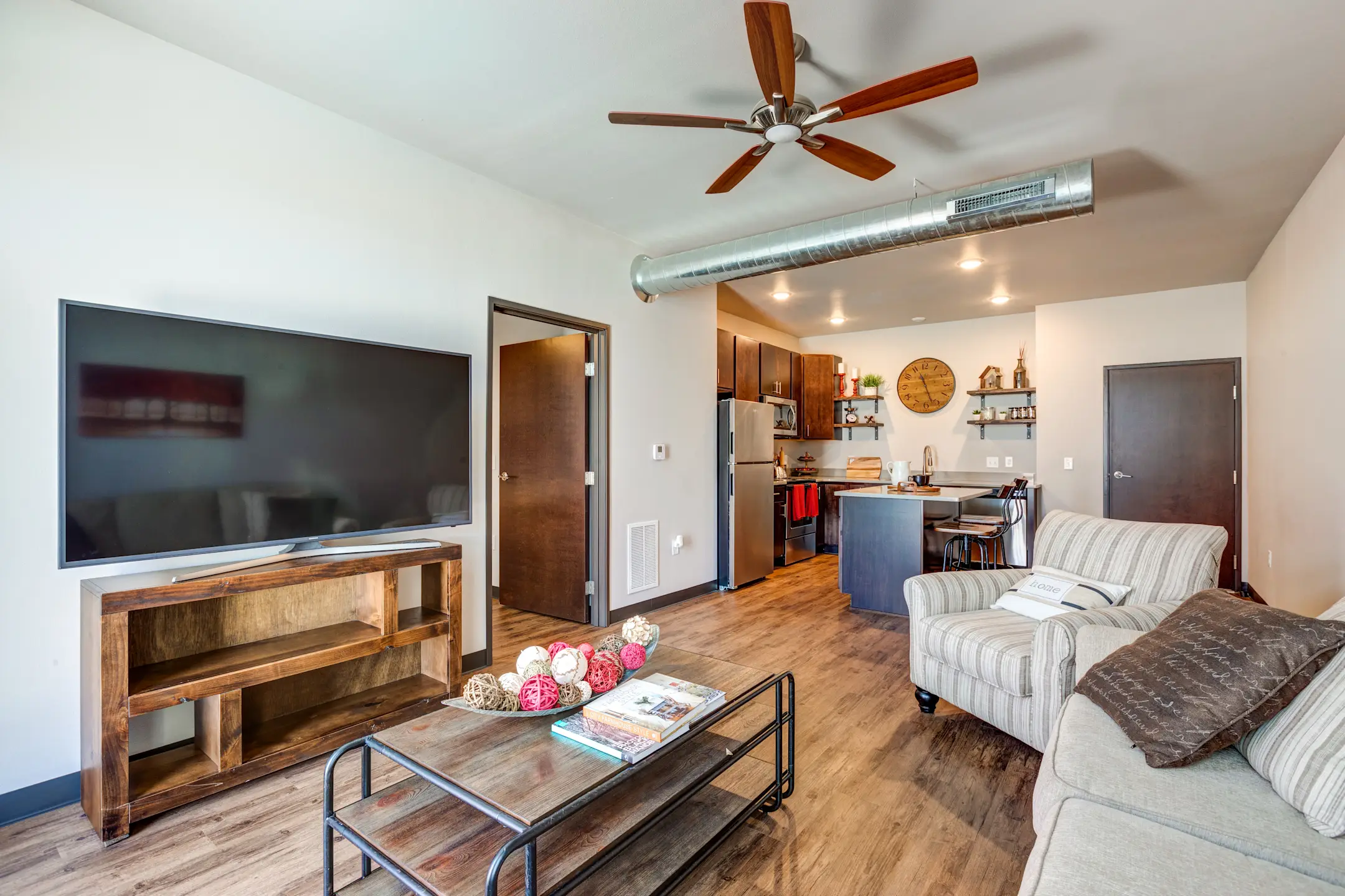 Living Room - Brick Towne At Piper - Ankeny, IA