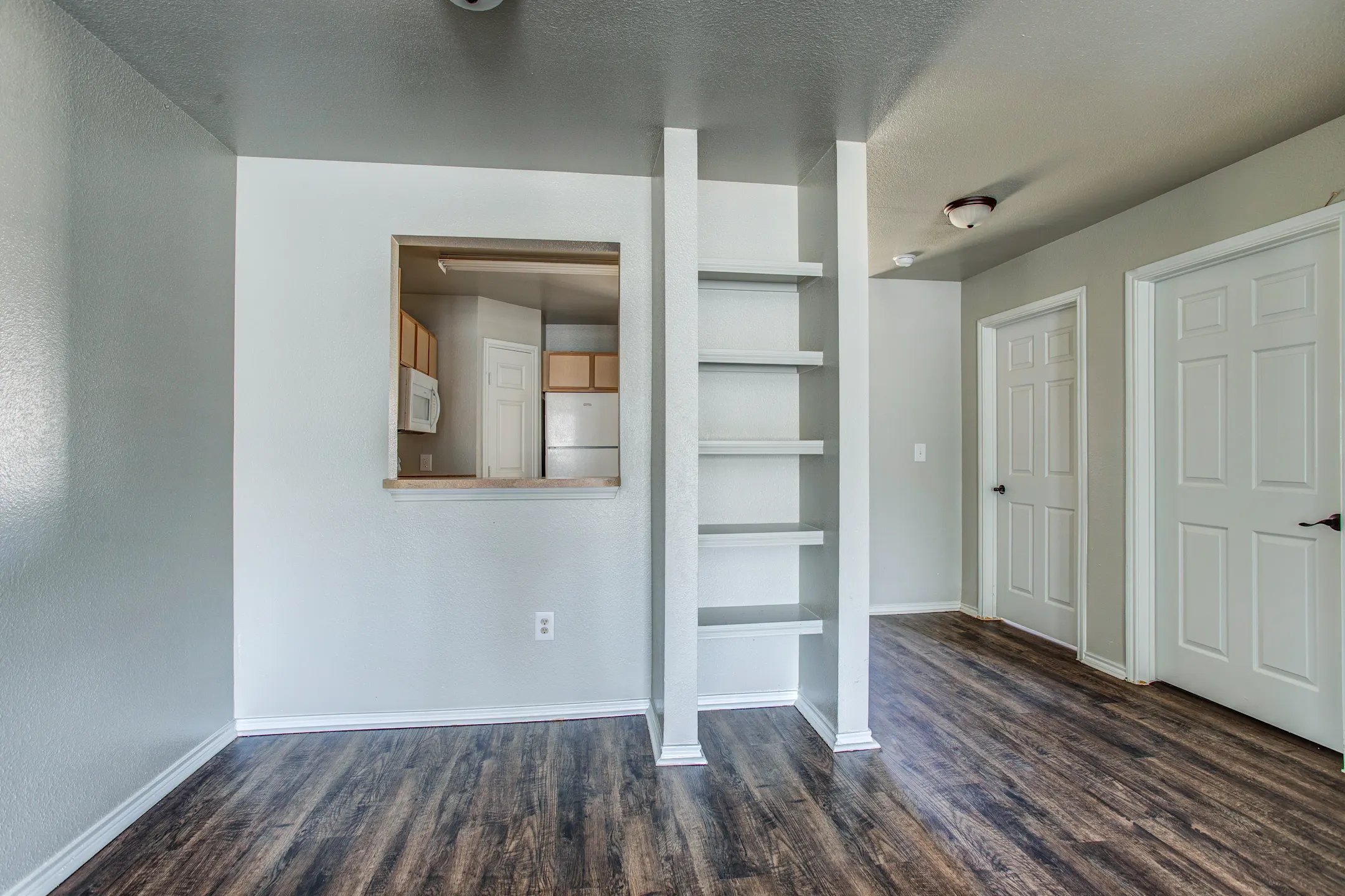 Tuscany Court Apartments 2208 14TH ST Hondo, TX Apartments for Rent