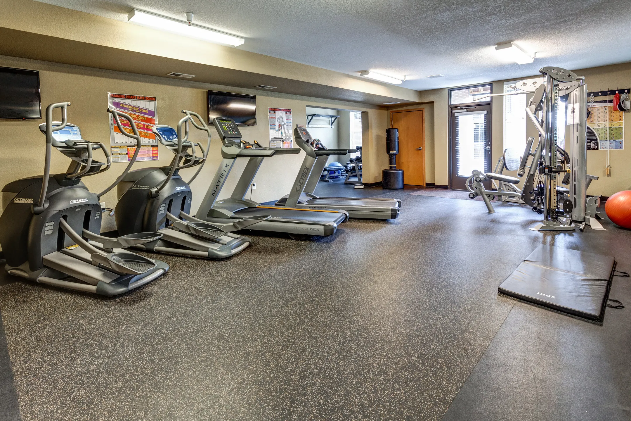 Fitness Weight Room - Lyndale Plaza - Richfield, MN