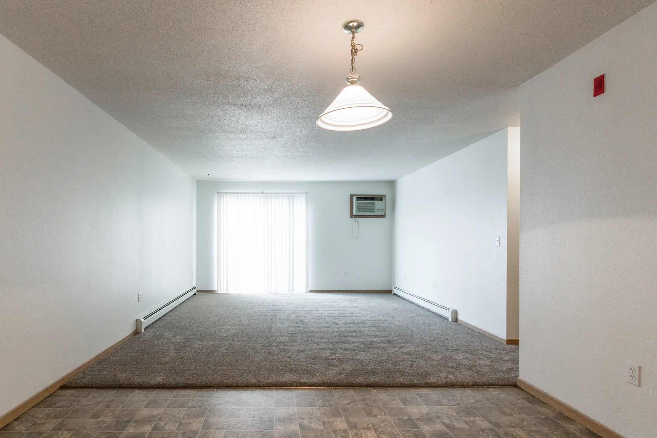 Living Room - Wheatland Place Apartments & Townhomes - Fargo, ND