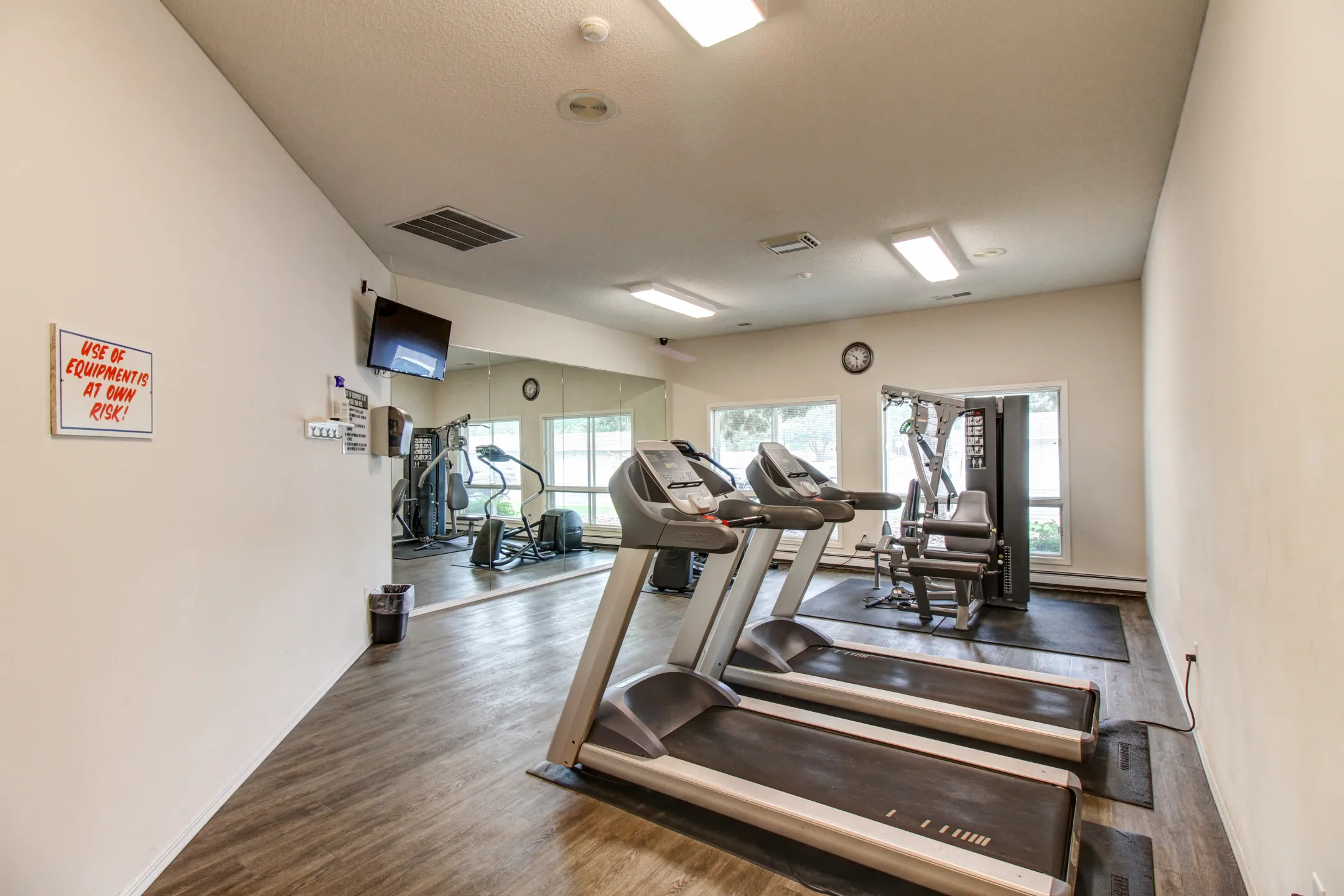 Fitness Weight Room - Victoria Estates - Sioux Falls, SD