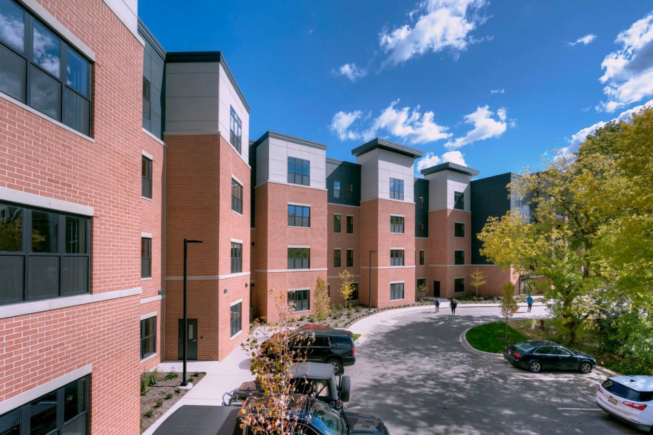 The Marquette 201 East Washington Street Milford, MI Apartments for