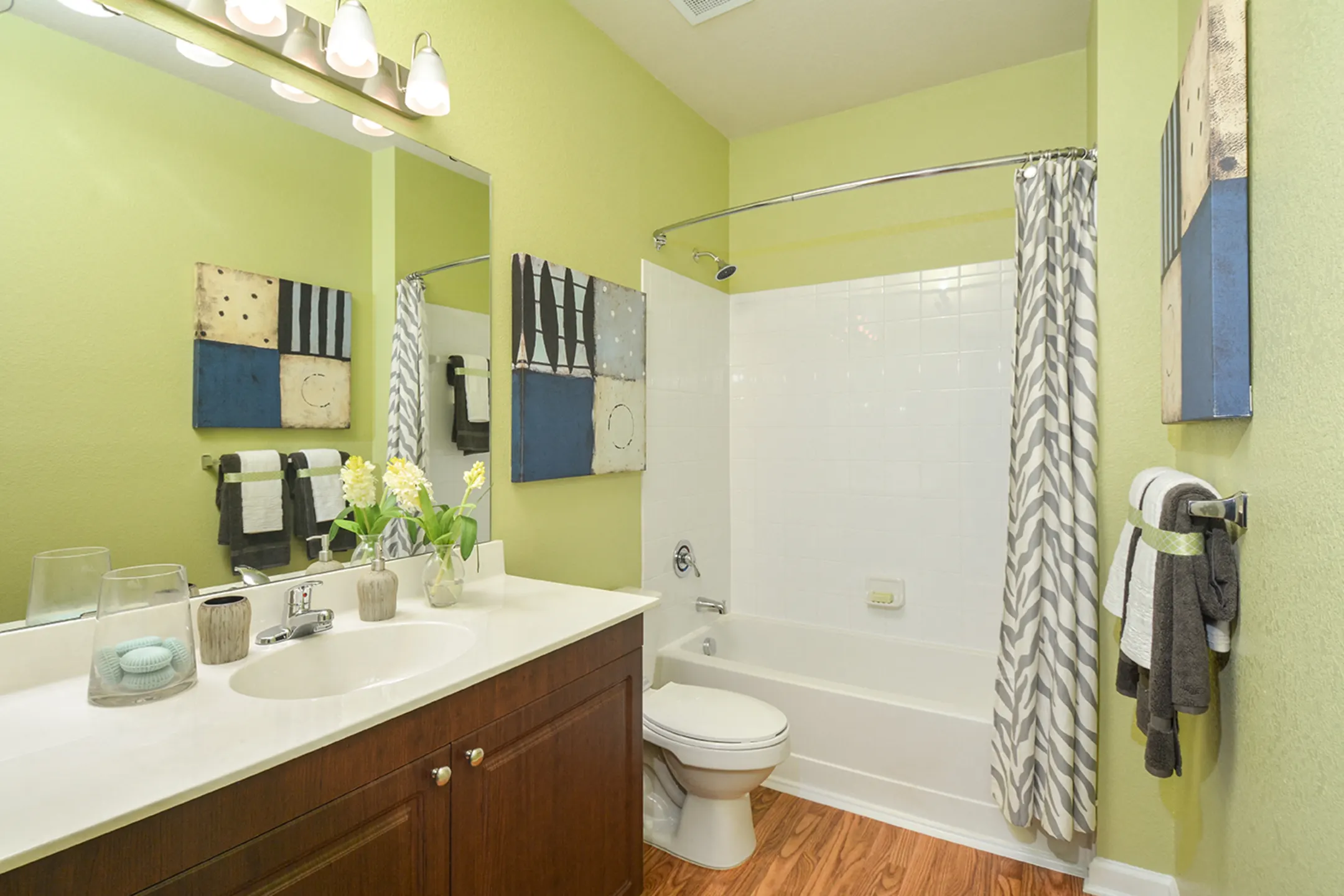 Bathroom - The Park at Walnut Ridge - Frederick, MD