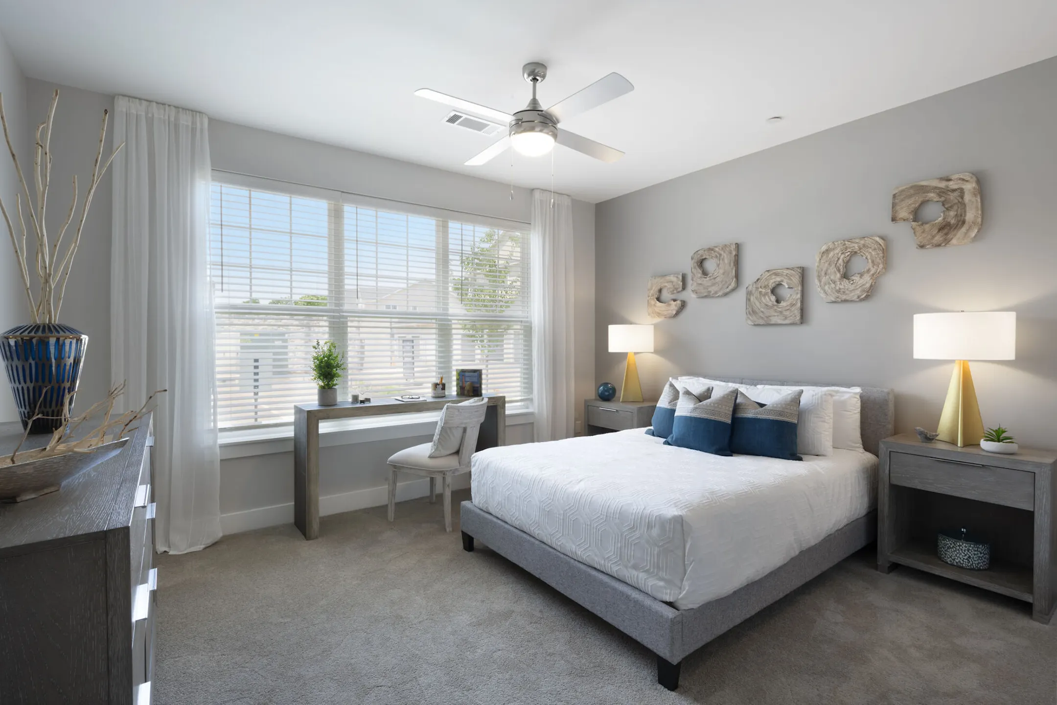 The Landon of Cromwell 150 Country Squire Dr Cromwell, CT