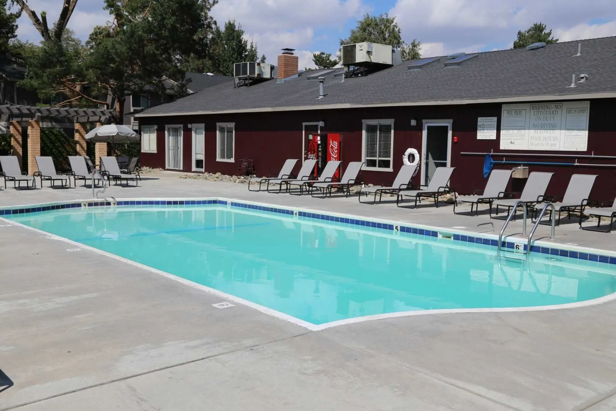 Pool - Rosewood Park - Reno, NV
