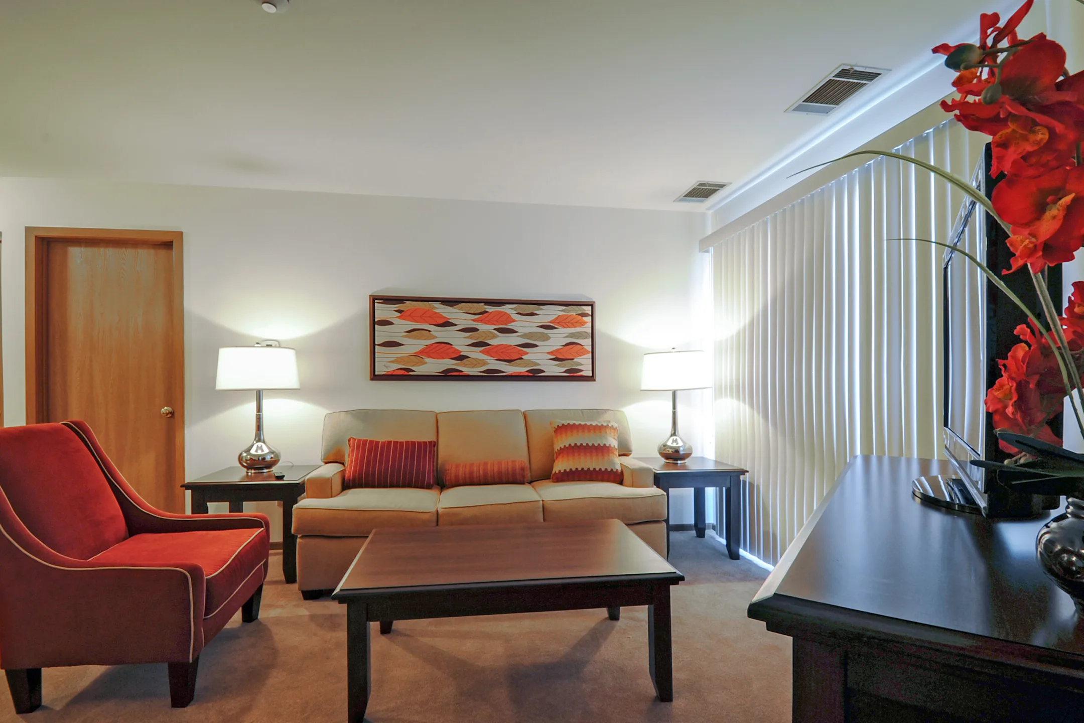 The Edgerton 4909 W Edgerton Ave Greenfield, WI Apartments for Rent