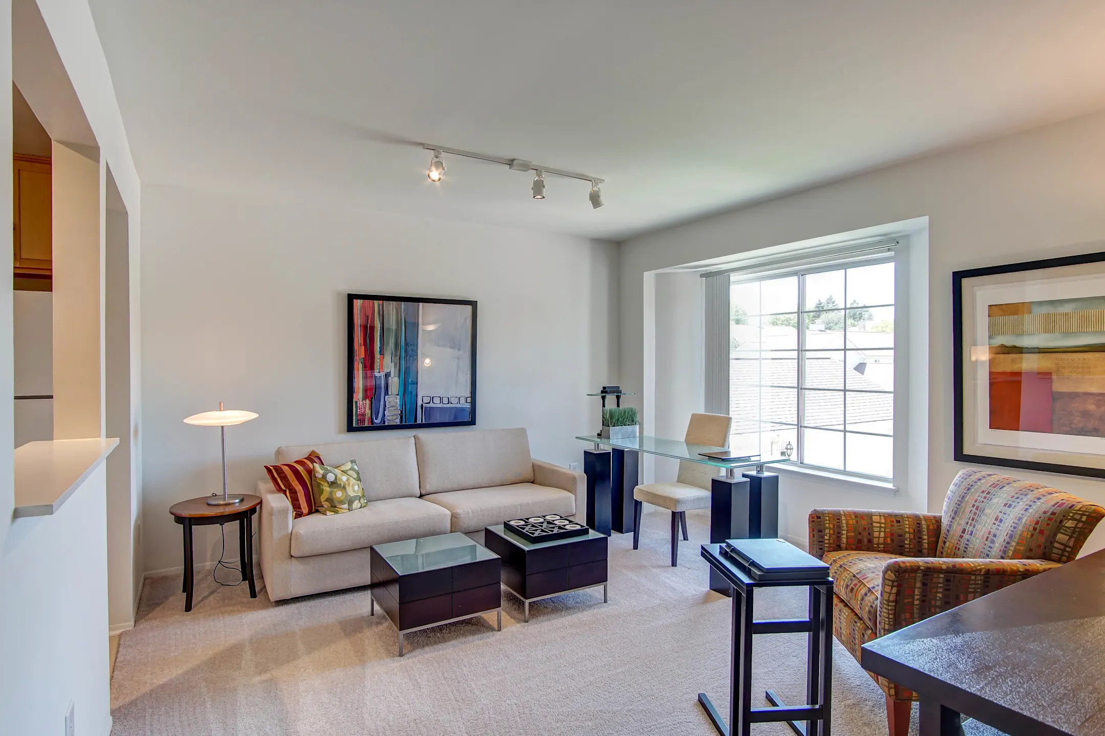 Aldingbrooke Apartments and Townhomes 6350 Aldingbrooke Circle Rd N