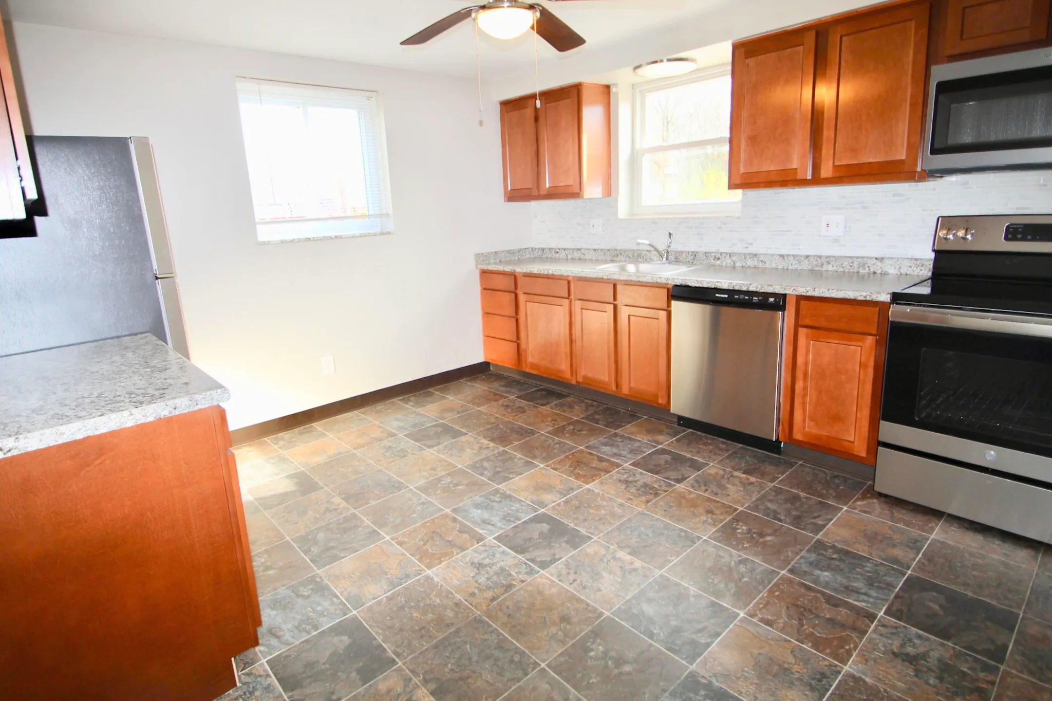 Allison Plan Apartments Apartments Houston, PA 15342