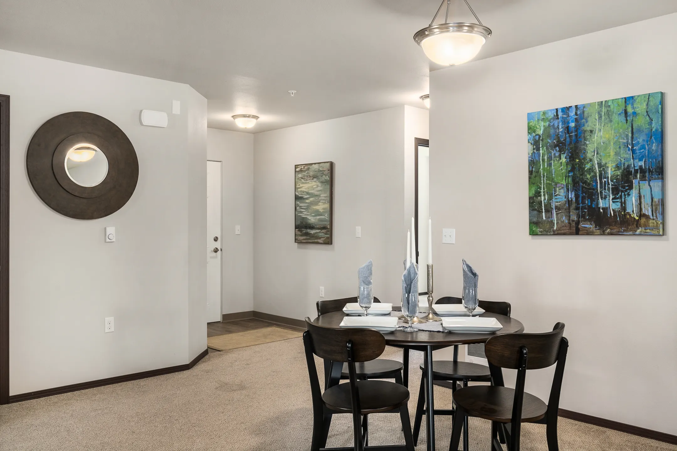 Dining Room - Blue Point Apartments - Spokane, WA