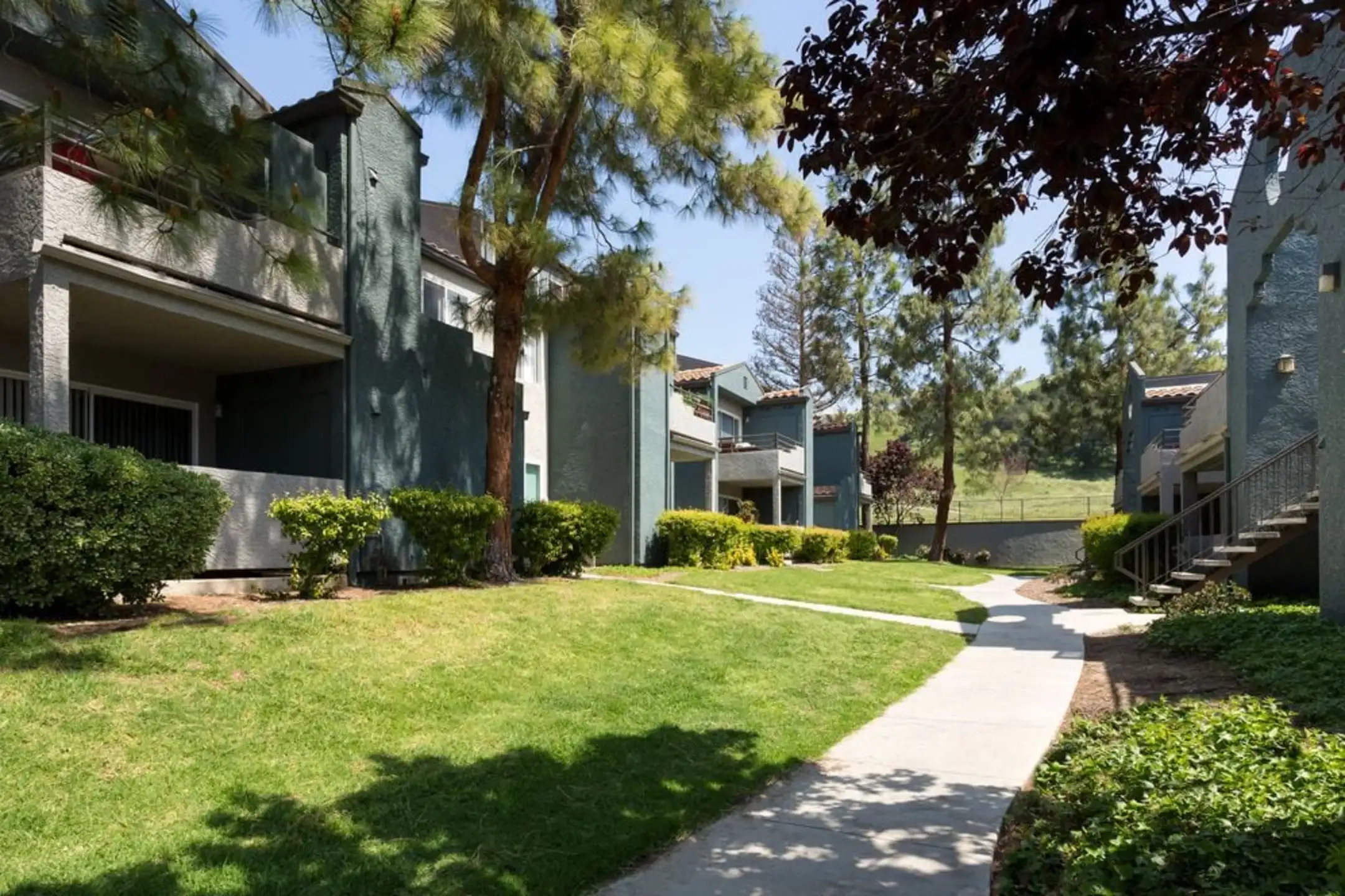 Avalon Calabasas Apartments Calabasas, CA 91302