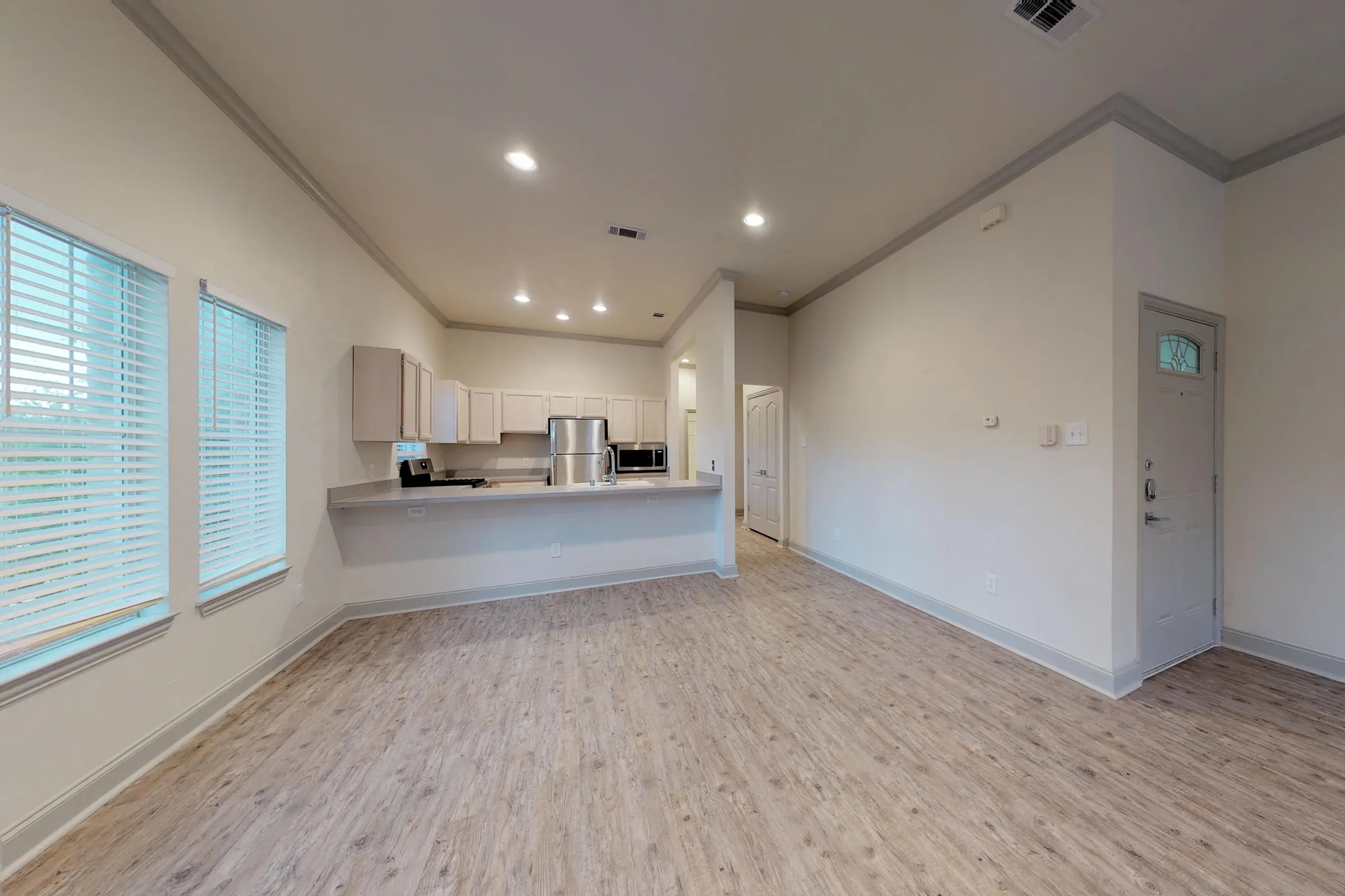 Franconia Court Apartments Dallas, TX 75219