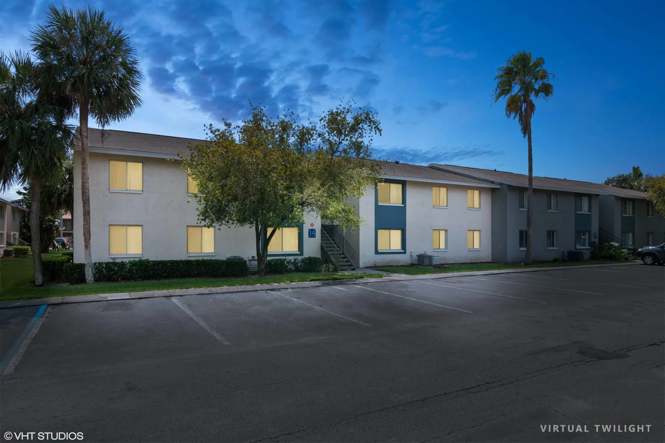 Building - Sarasota South - Bradenton, FL