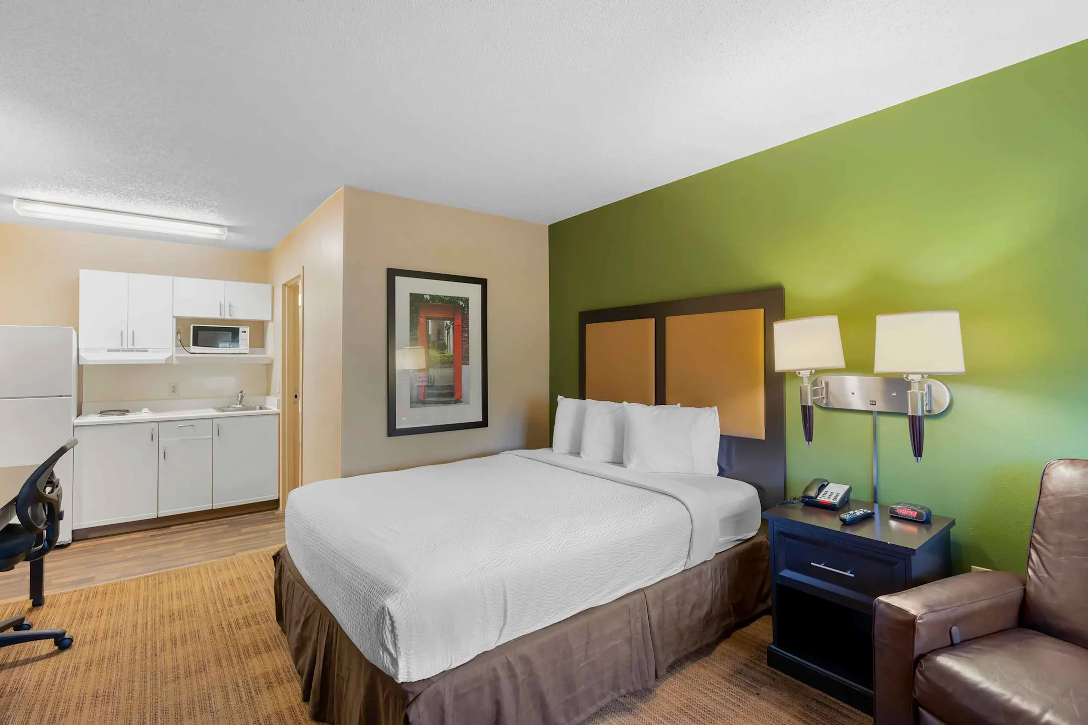 Furnished Studio Virginia Beach Independence Blvd. Apartments Virginia Beach, VA 23462