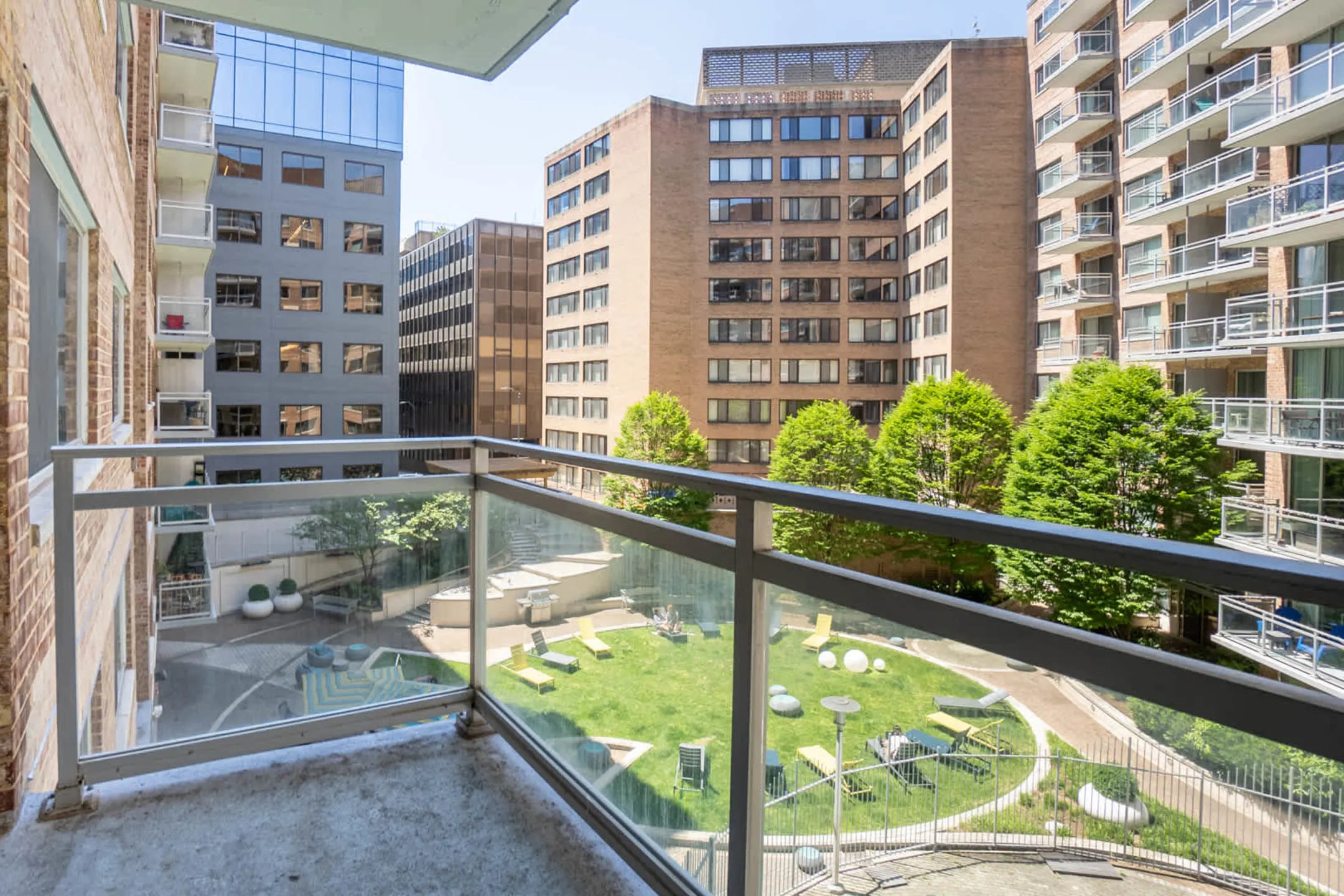 The Flats at Dupont Circle 2000 N St NW Washington, DC Apartments