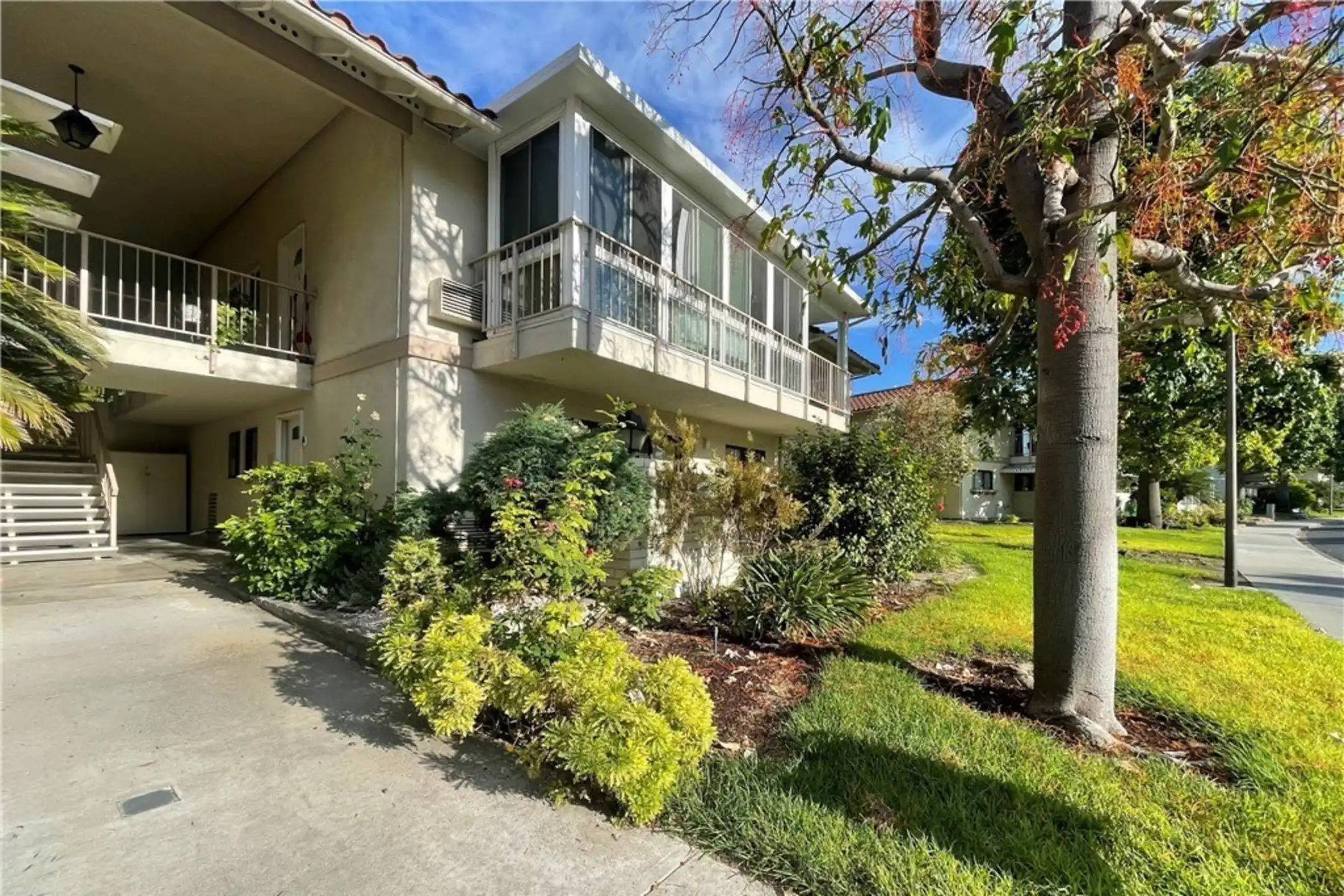 2097 Ronda Granada Unit A  
