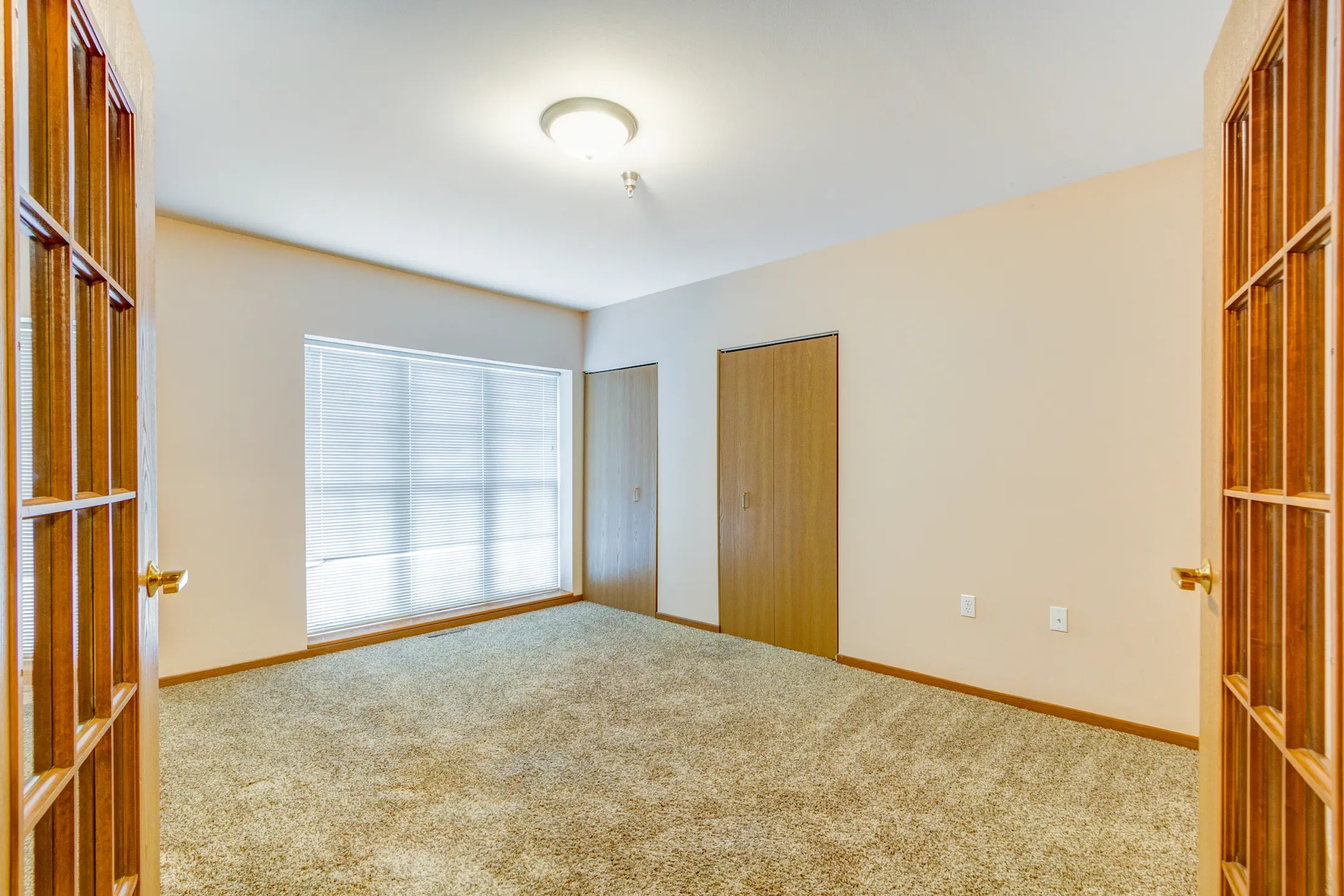 Alcott Manor Apartments Grand Forks, ND 58203