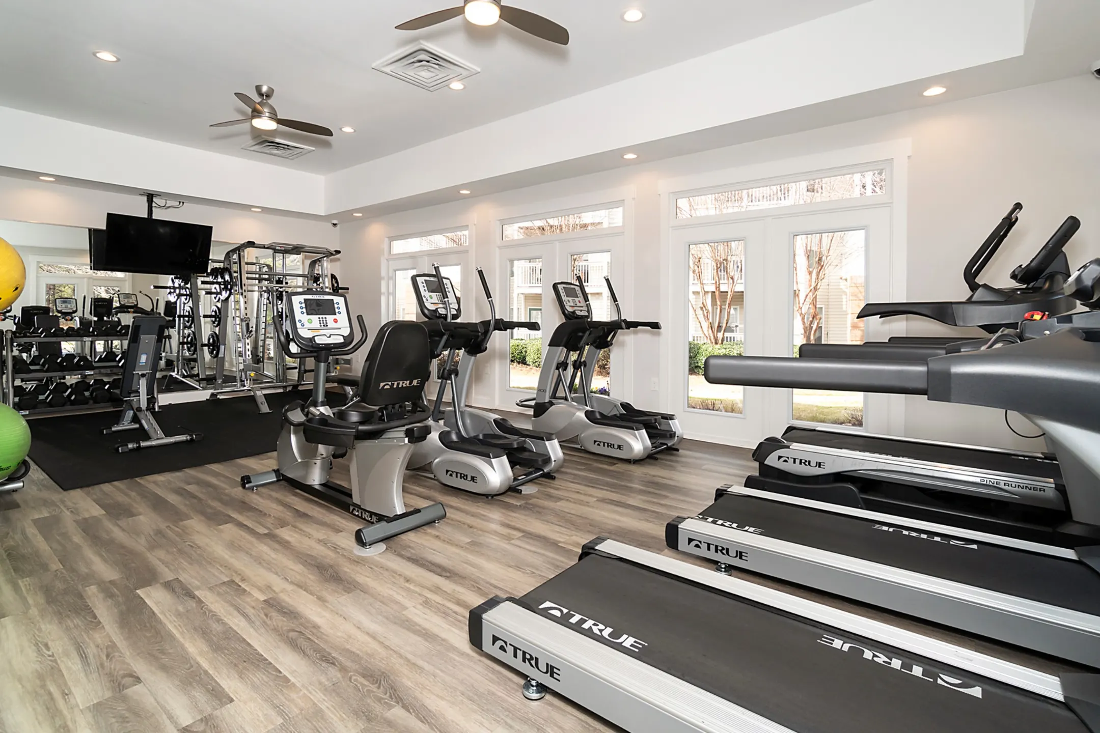 Fitness Weight Room - Willowbrook - Simpsonville, SC
