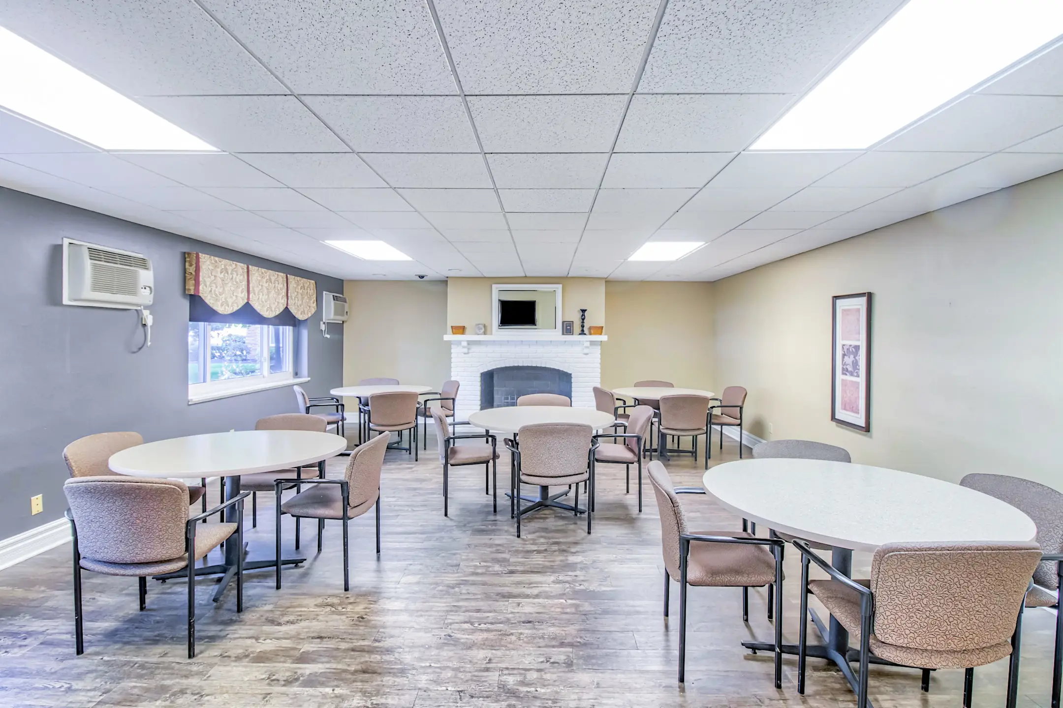 Boulevard Towers Apartments Buffalo, NY 14226