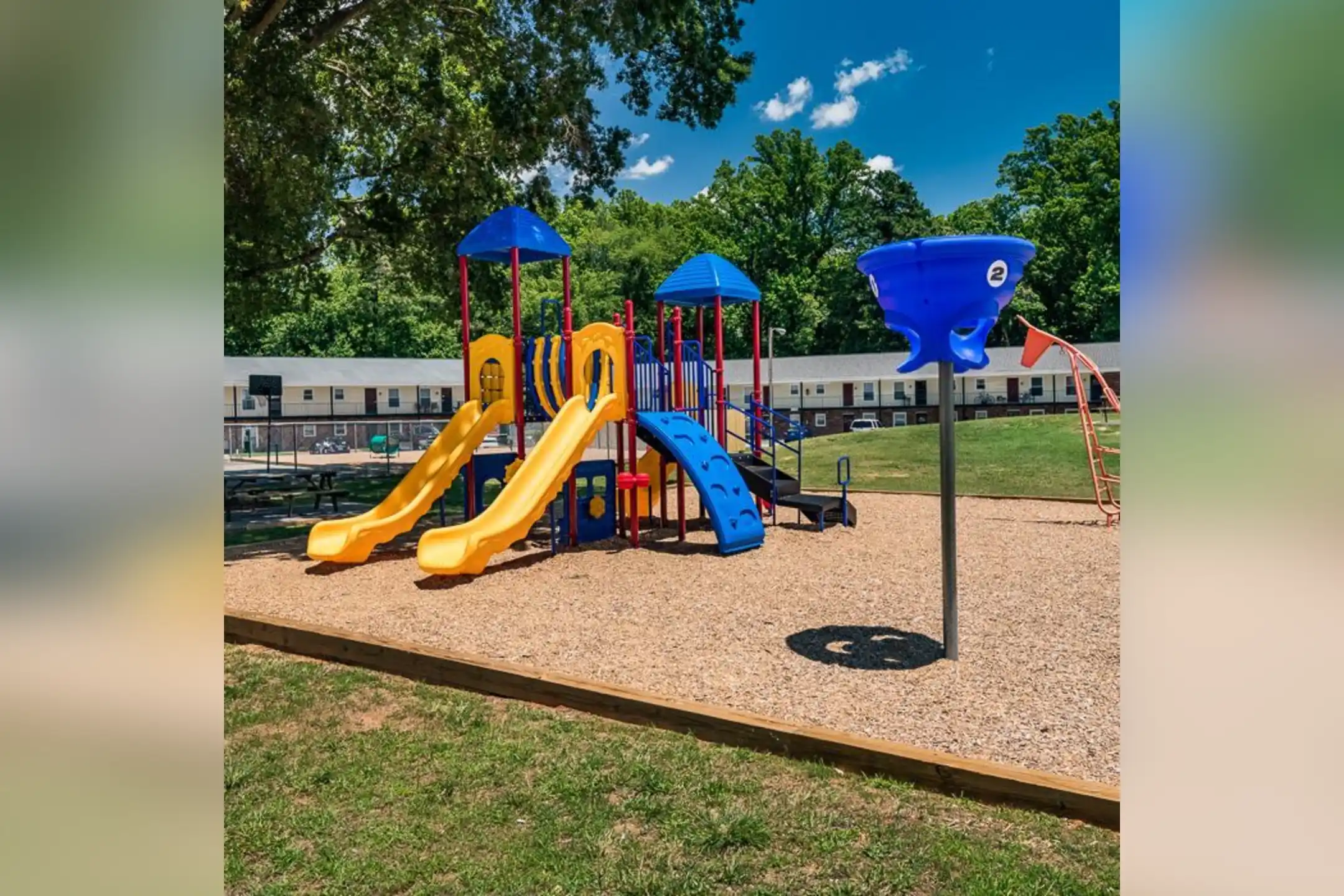 The Station on Pineview Apartments Kernersville, NC 27284