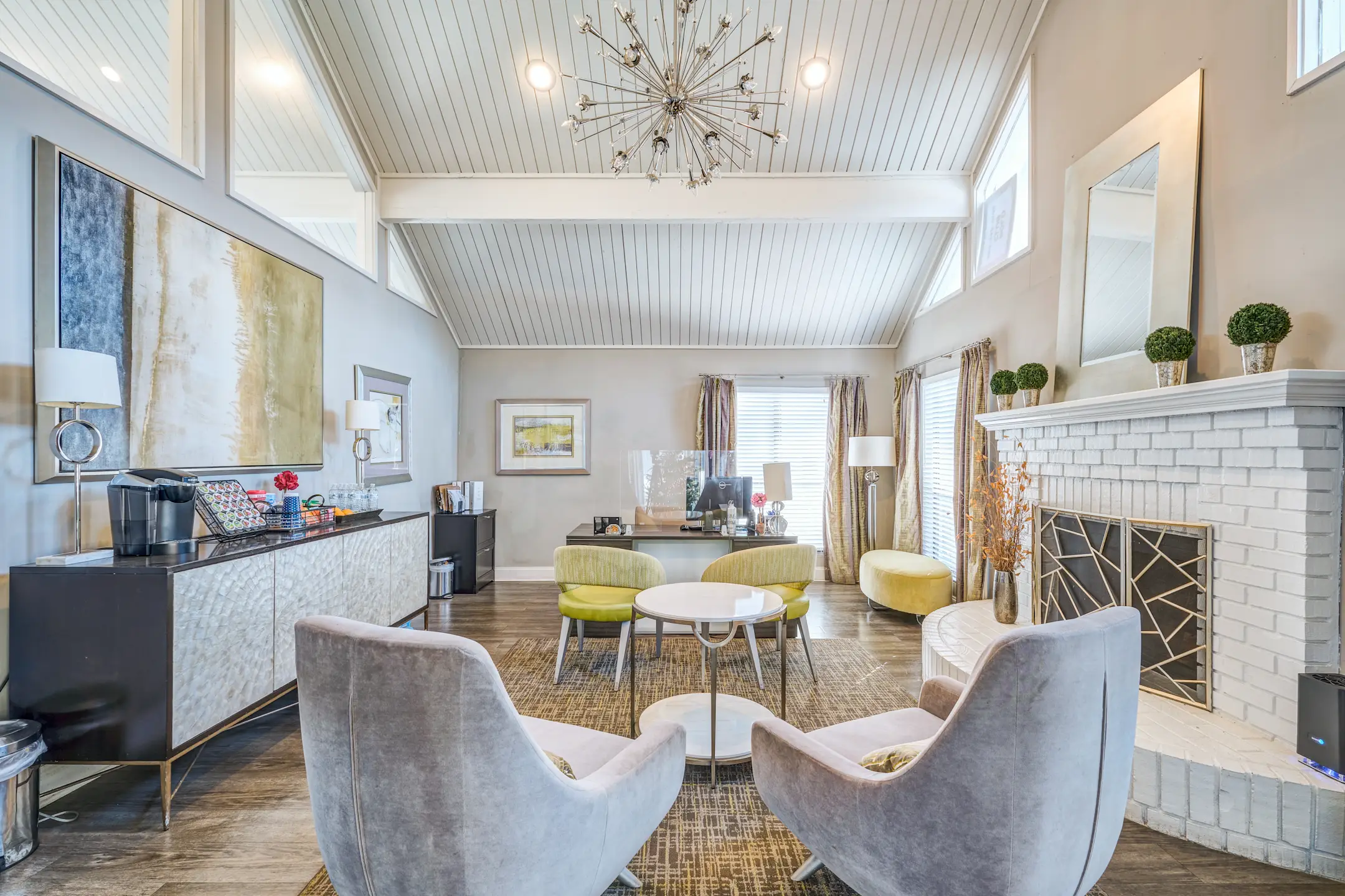 Dining Room - Polo Club - Stone Mountain, GA