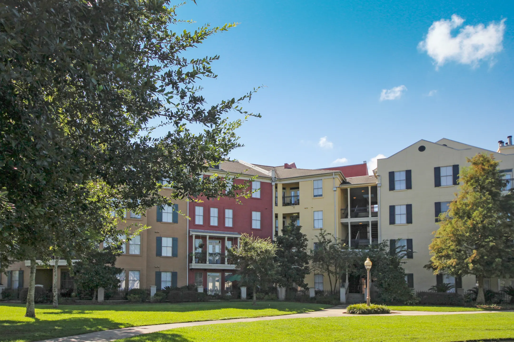 The Crescent at River Ranch 1042 Camellia Blvd Lafayette, LA