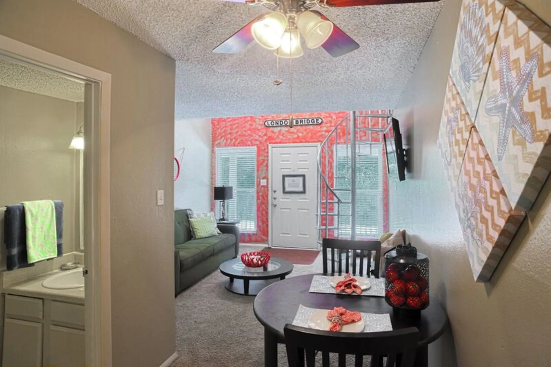 Fairway View 2225 College Dr Baton Rouge, LA Apartments for Rent