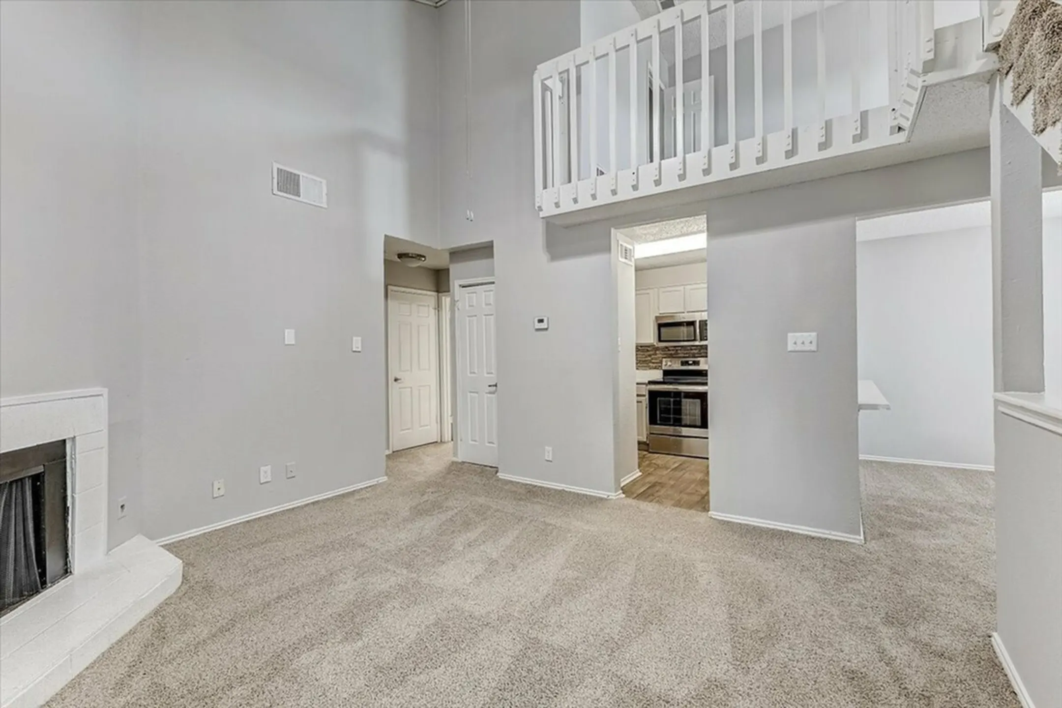 Avalon Villas 4447 Rainier St Irving, TX Apartments for Rent Rent.