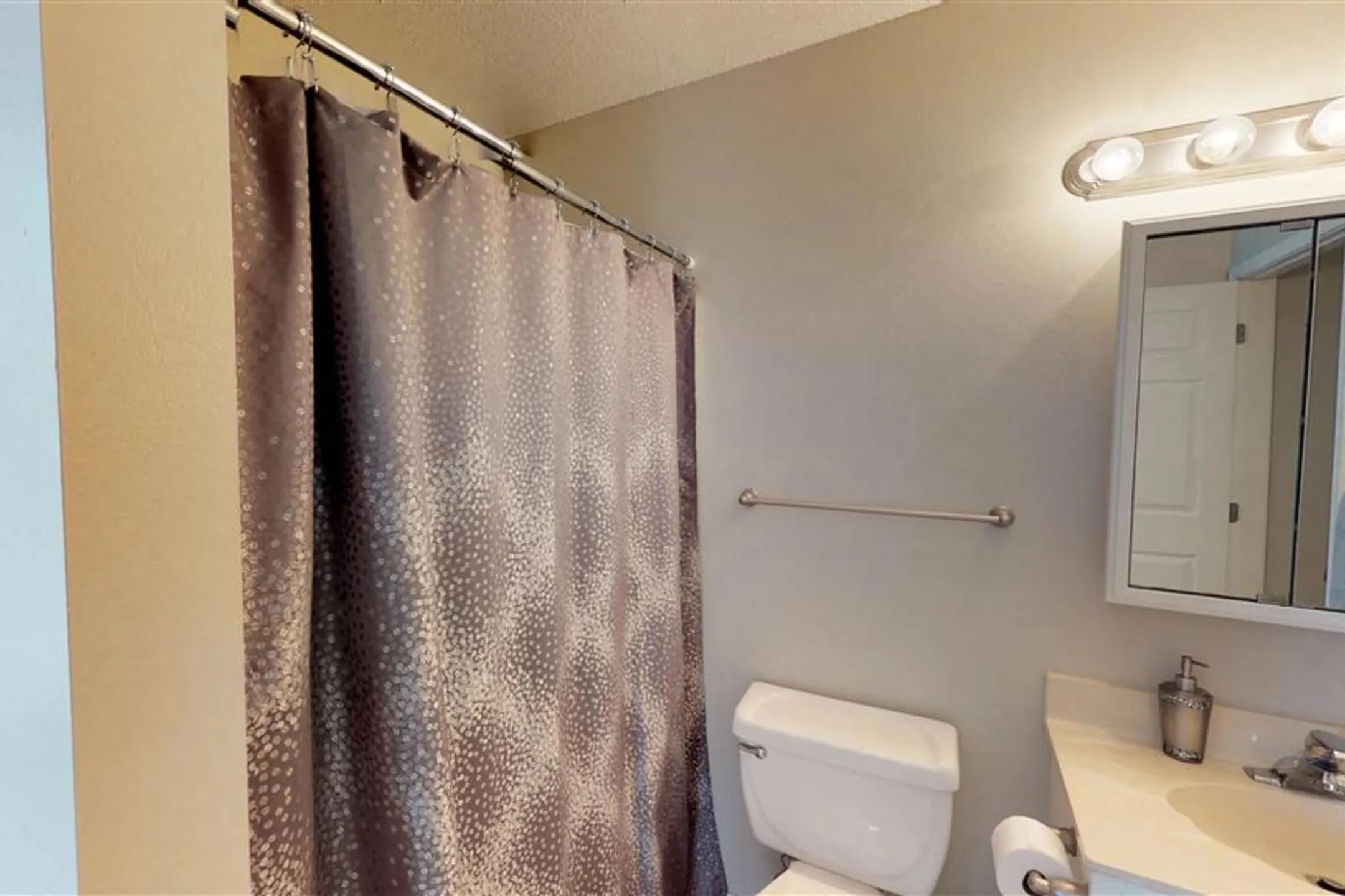 Bathroom - Sierra Vista Apartments - Sioux Falls, SD