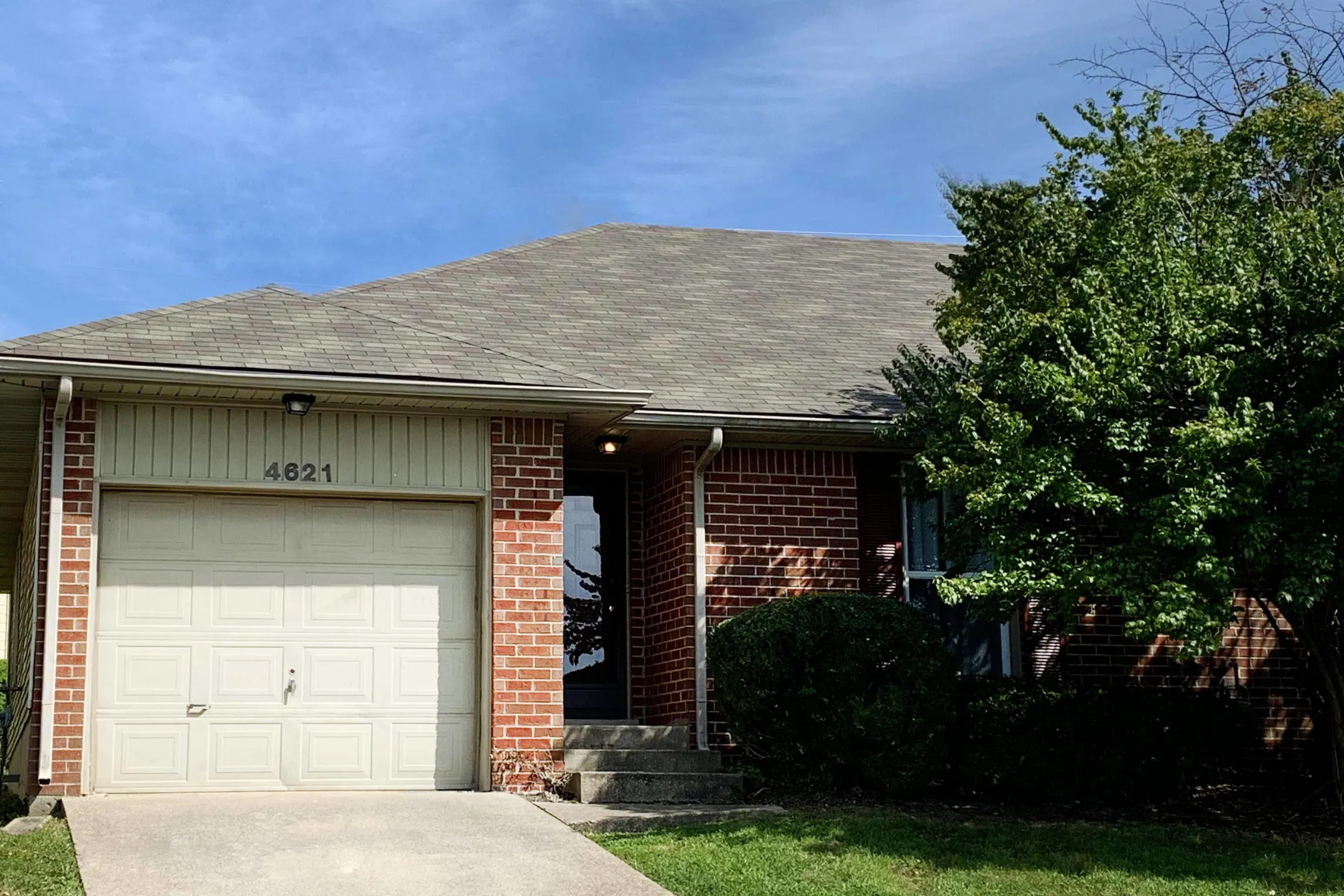 Hartland Place Apartments 3824 C Kenesaw Dr Lexington, KY