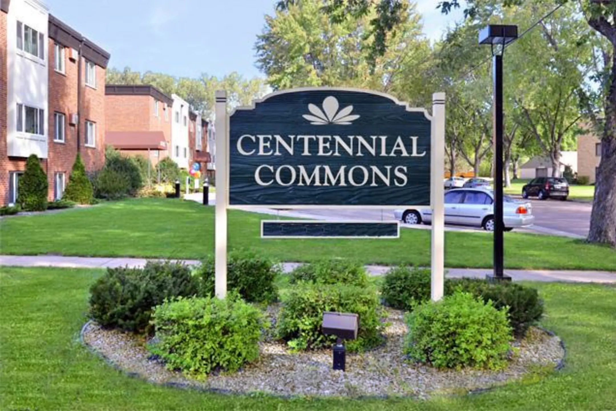 Centennial Commons Apartments Roseville Mn