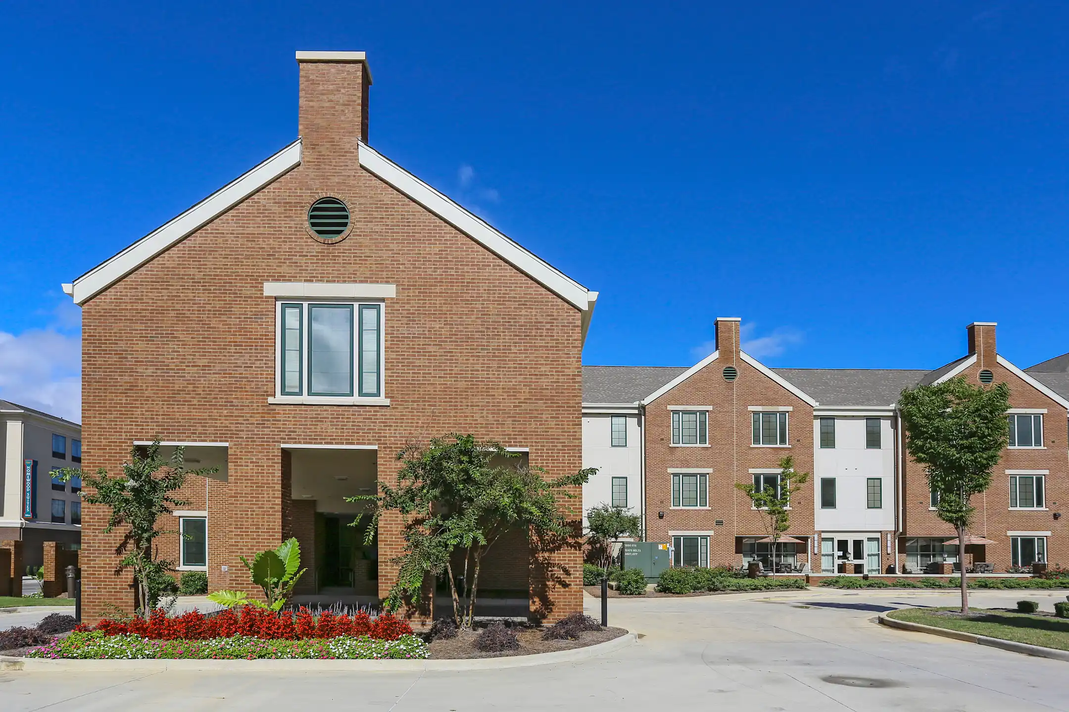 Building - Gateway Place - Huntsville, AL
