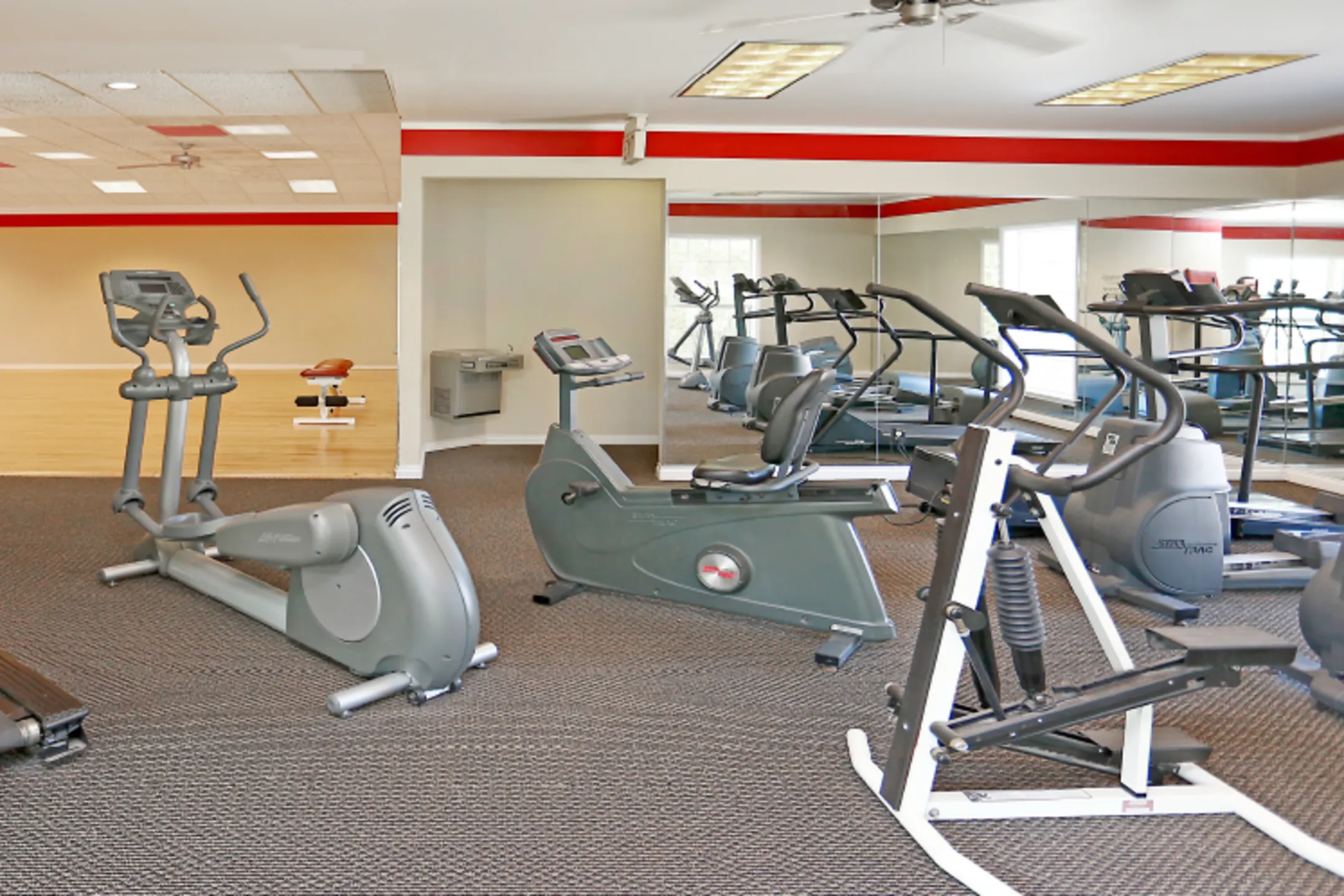 Fitness Weight Room - The Vanderbilt - Omaha, NE
